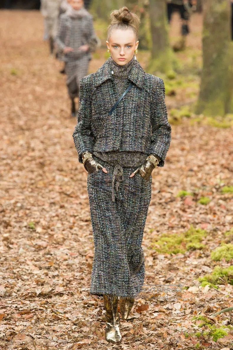 Chanel Chanel Fantasy Forest Series Colourful Tweed Coat Size XS / US 0-2 / IT 36-38 - 9 Thumbnail