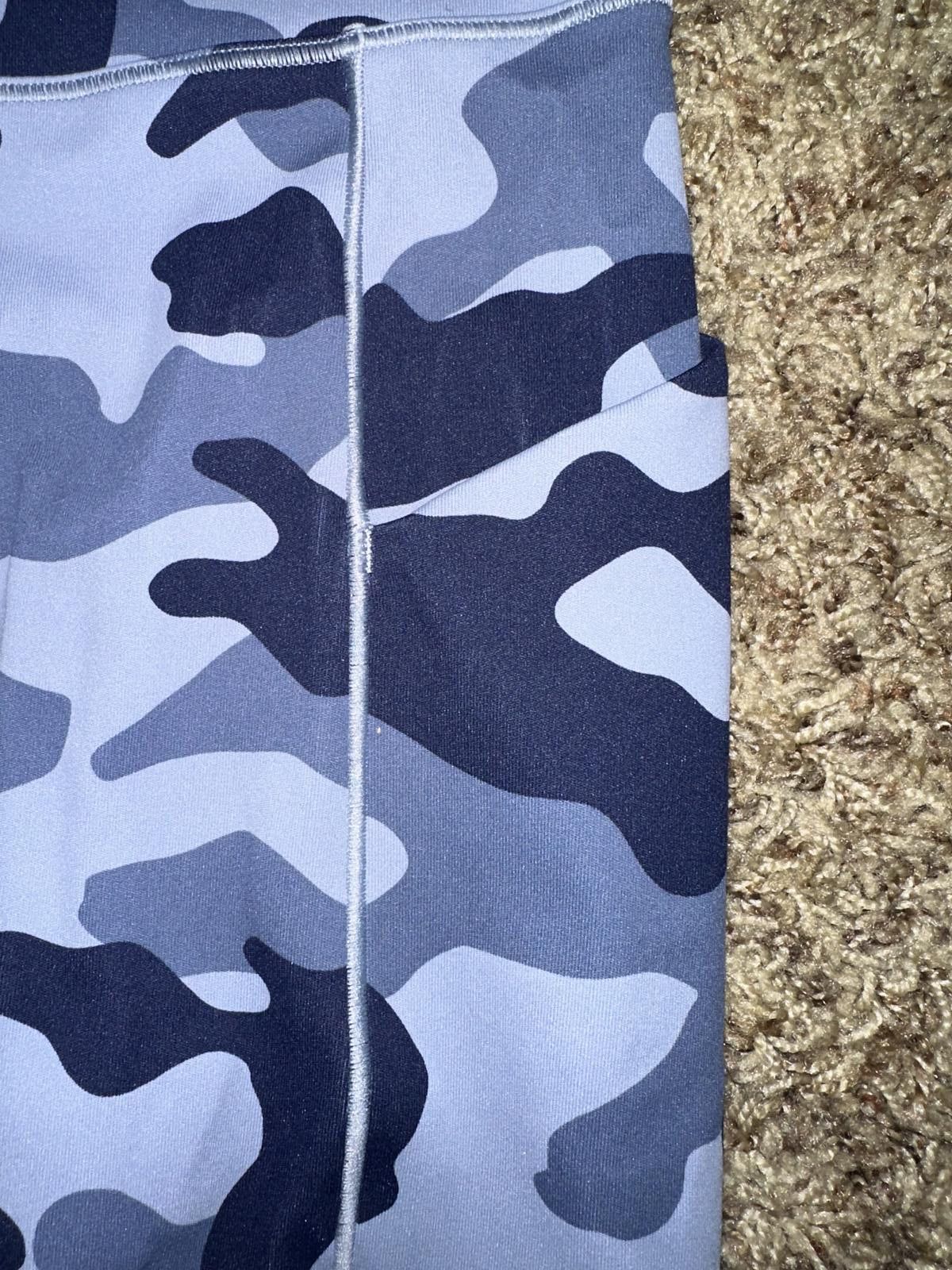 Nike Nike Women's Universa Medium-Support High-Waisted 7/8 Camo Leggings with Pockets Size 28" / US 6 / IT 42 - 3 Thumbnail