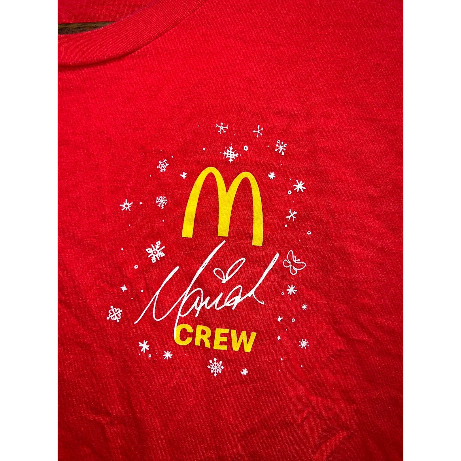 Gildan Mcdonalds Mariah Carey Shirt Crew Local Fast Food 2021 M Size US M / EU 48-50 / 2 - 3 Thumbnail