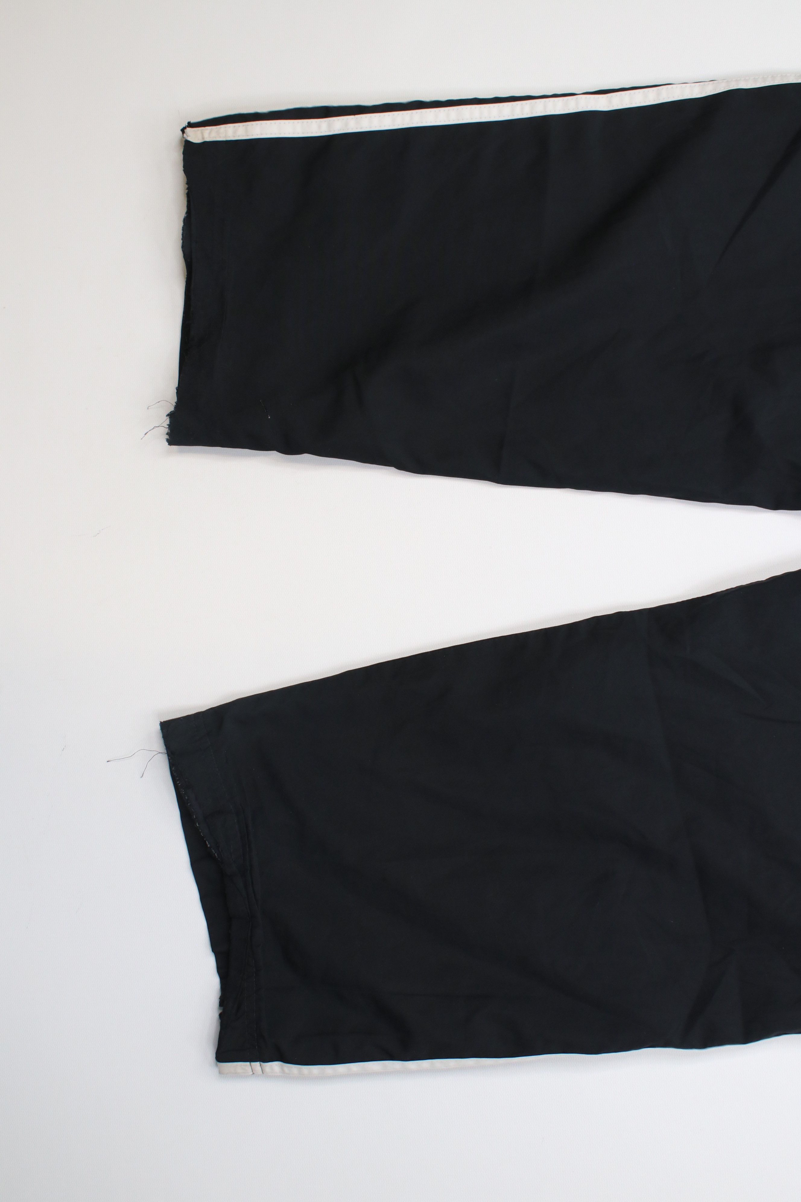 Adidas Vintage Y2K 2005 Adidas Wide Leg Windbreaker Pants Black Size US 36 / EU 52 - 15 Thumbnail
