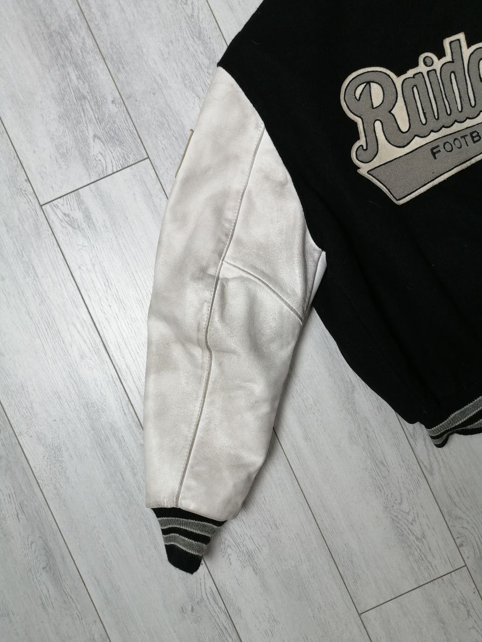 NFL NFL Oakland Raiders Wool Leather Varsity Jacket Size US S / EU 44-46 / 1 - 11 Thumbnail