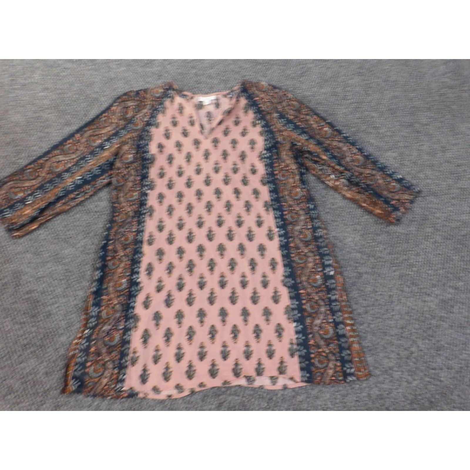 J. Jill J. Jill Blouse Shirt Tunic Pink Geometric V-Neck Cap Sleeve Slit Casual Womens S Regular Cotton Rayon Pullover No N/A Size S / US 4 / IT 40 - 2 Thumbnail