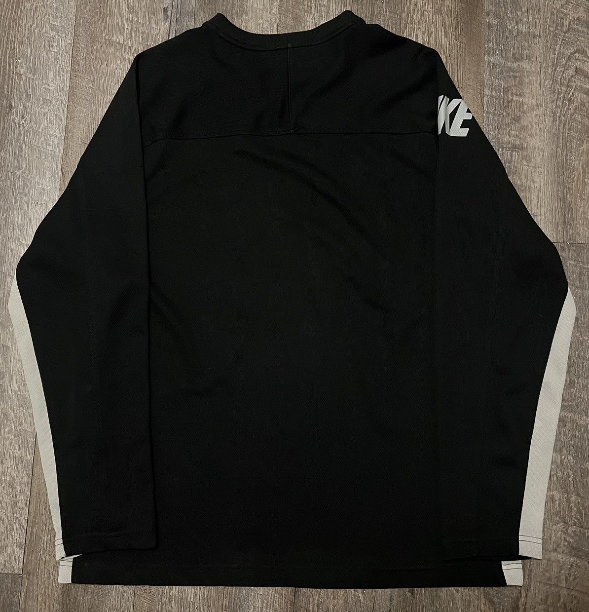 Nike × Vintage Vintage Nike Athletics Hockey Jersey size XL Size US XL / EU 56 / 4 - 4 Thumbnail