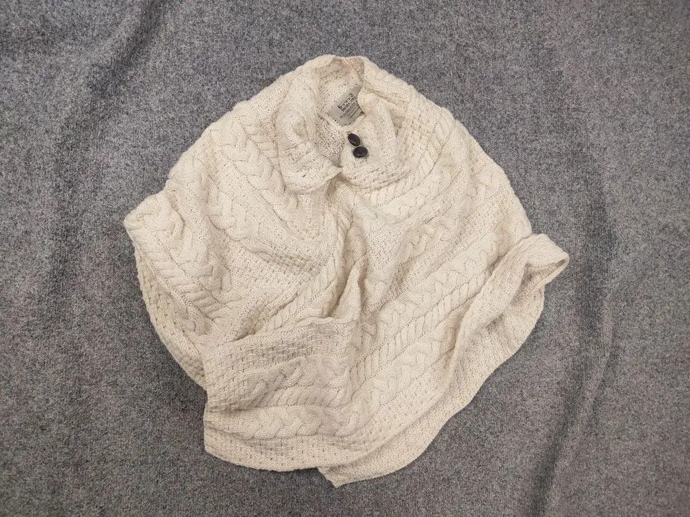 Aran Sweater Market Aran Sweater Market Irish Wool Cable Knit Poncho Vintage Size ONE SIZE - 1 Thumbnail