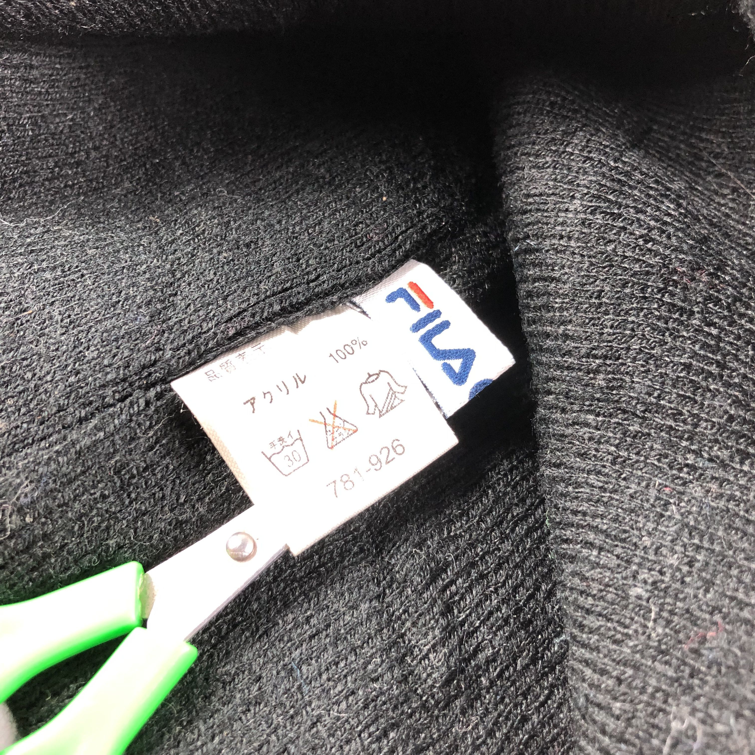 Fila Fila Italia Striped Beanie Snowcap Snow Hat B601 Size ONE SIZE - 5 Thumbnail