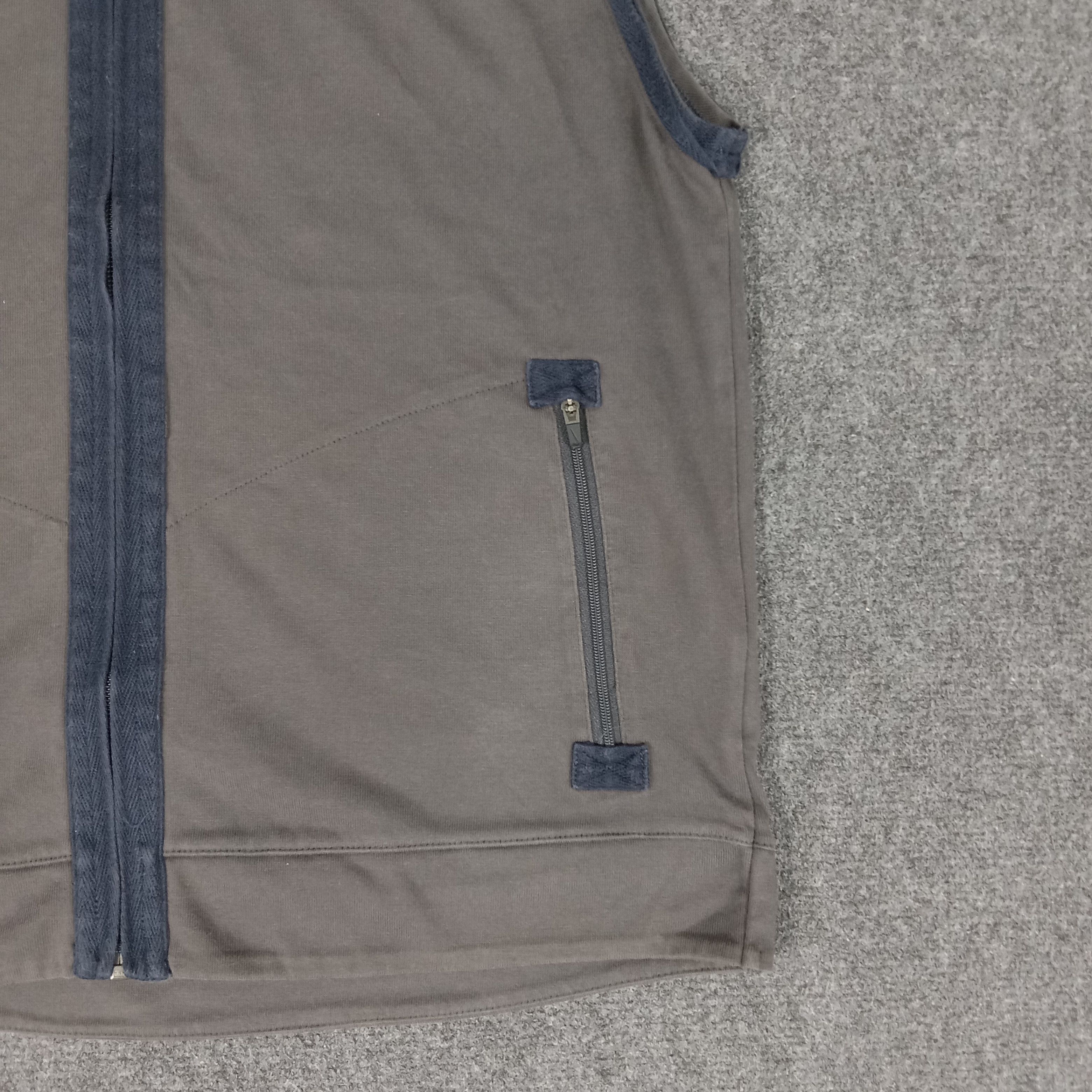 Nike × Vintage Nike Small Swoosh Logo Hoodies Tshirt Size US M / EU 48-50 / 2 - 3 Thumbnail