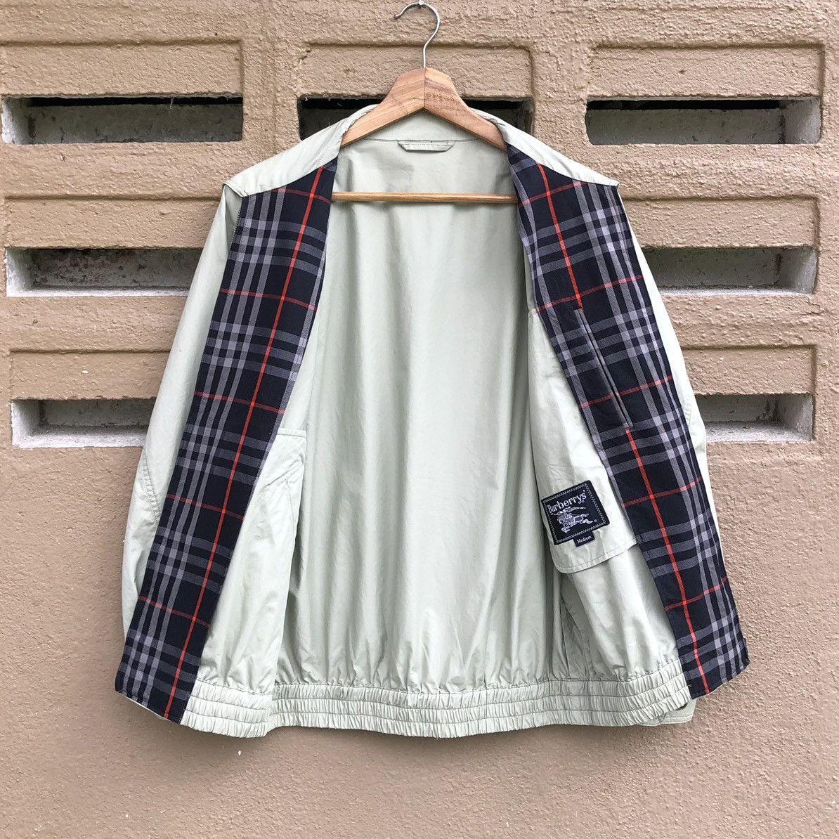 Burberry Vintage Burberrys Embroidery Logo Bomber Jacket Size US M / EU 48-50 / 2 - 4 Thumbnail