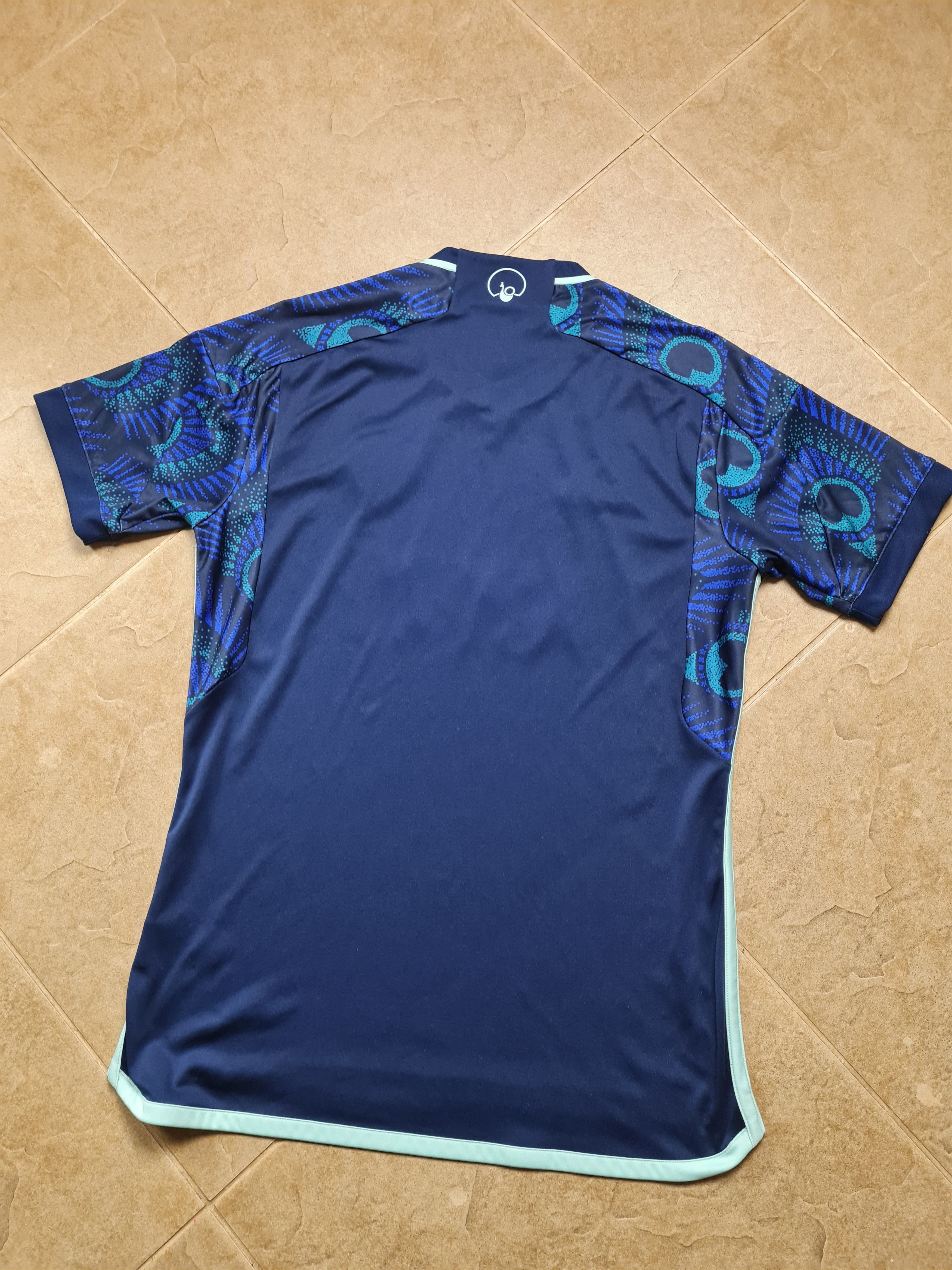 Adidas Adidas Soccer Jersey Leeds United football shirt 2023-24 Size US M / EU 48-50 / 2 - 6 Thumbnail