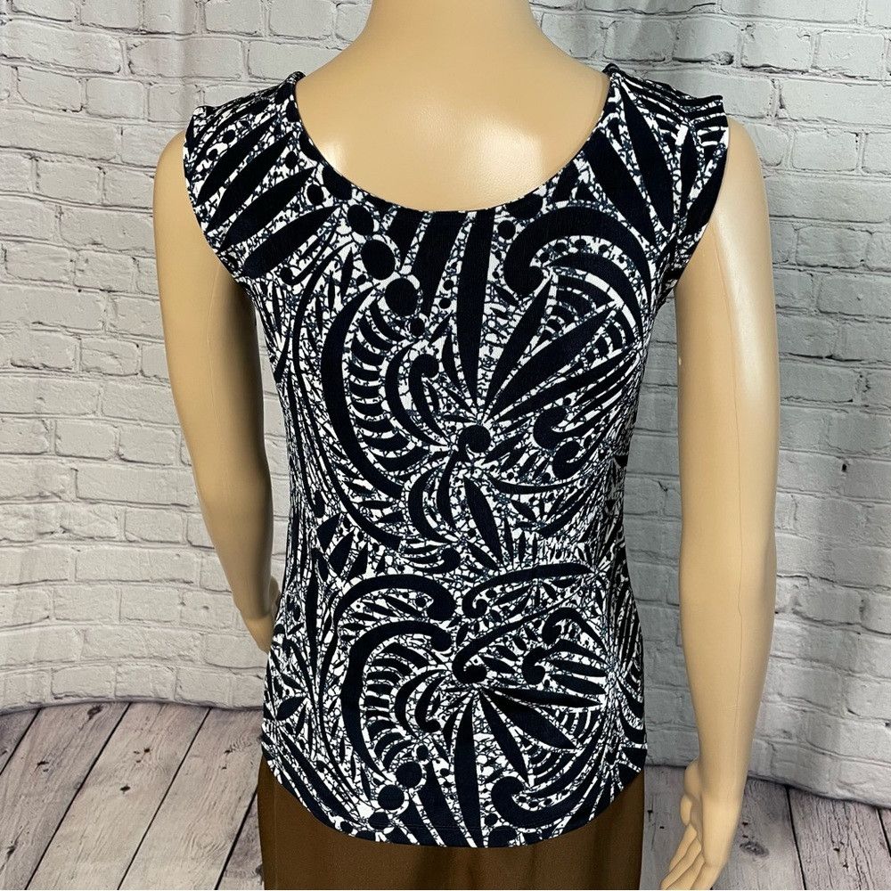 Chicos New Chico's Travelers Liquid Knit Sleeveless Top Size 00 US Size XS / US 0-2 / IT 36-38 - 4 Thumbnail