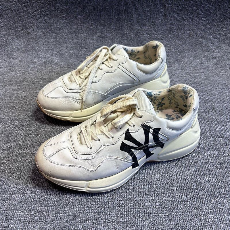 Gucci Gucci Rhyton Low-Top Dad Shoes in Beige 0079 Size US 8 / EU 41 - 1 Thumbnail