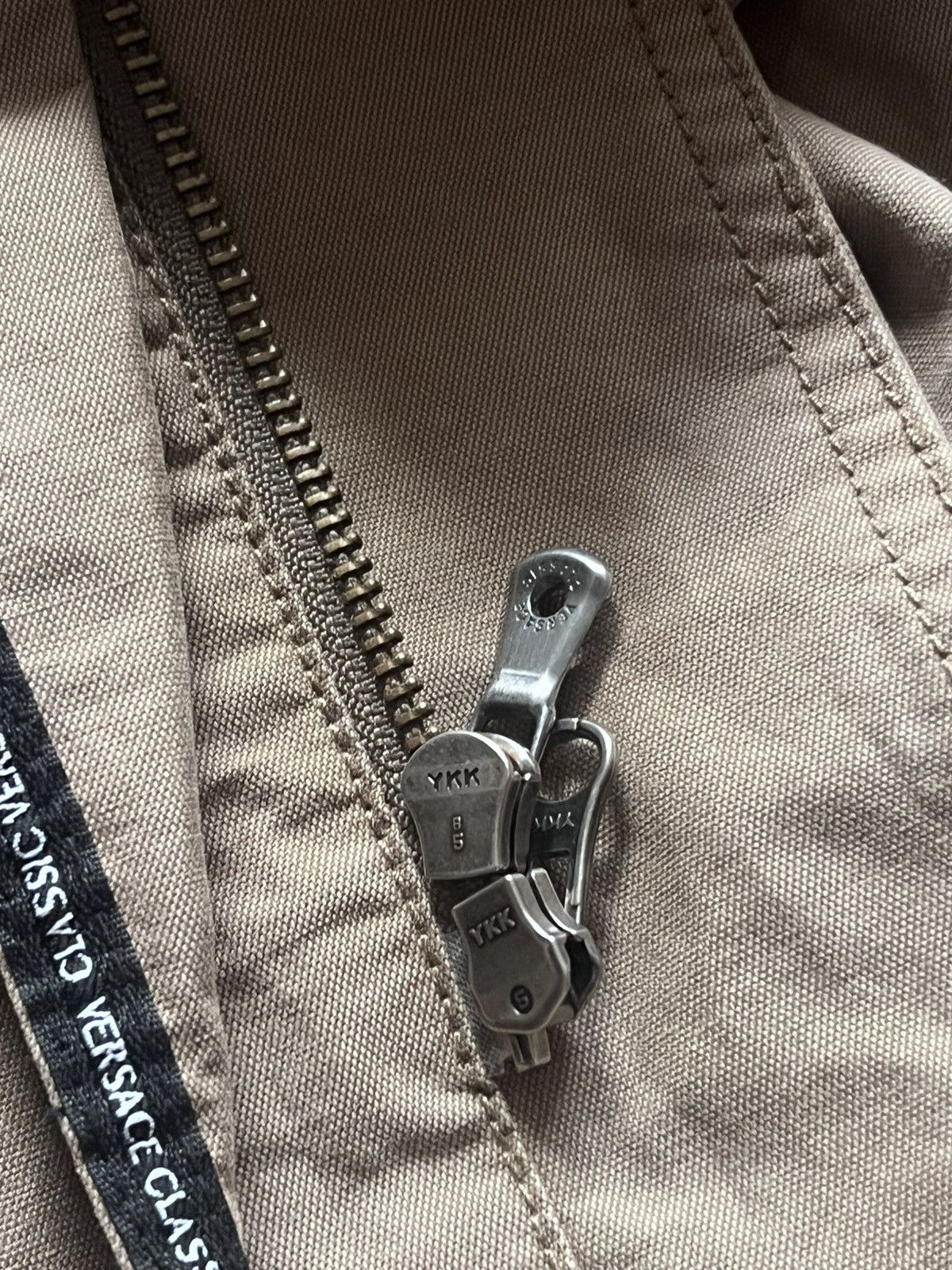 Versace Versace Classic Beige Multipocket Workwear Zip Up Jacket 54 Size US L / EU 52-54 / 3 - 16 Thumbnail