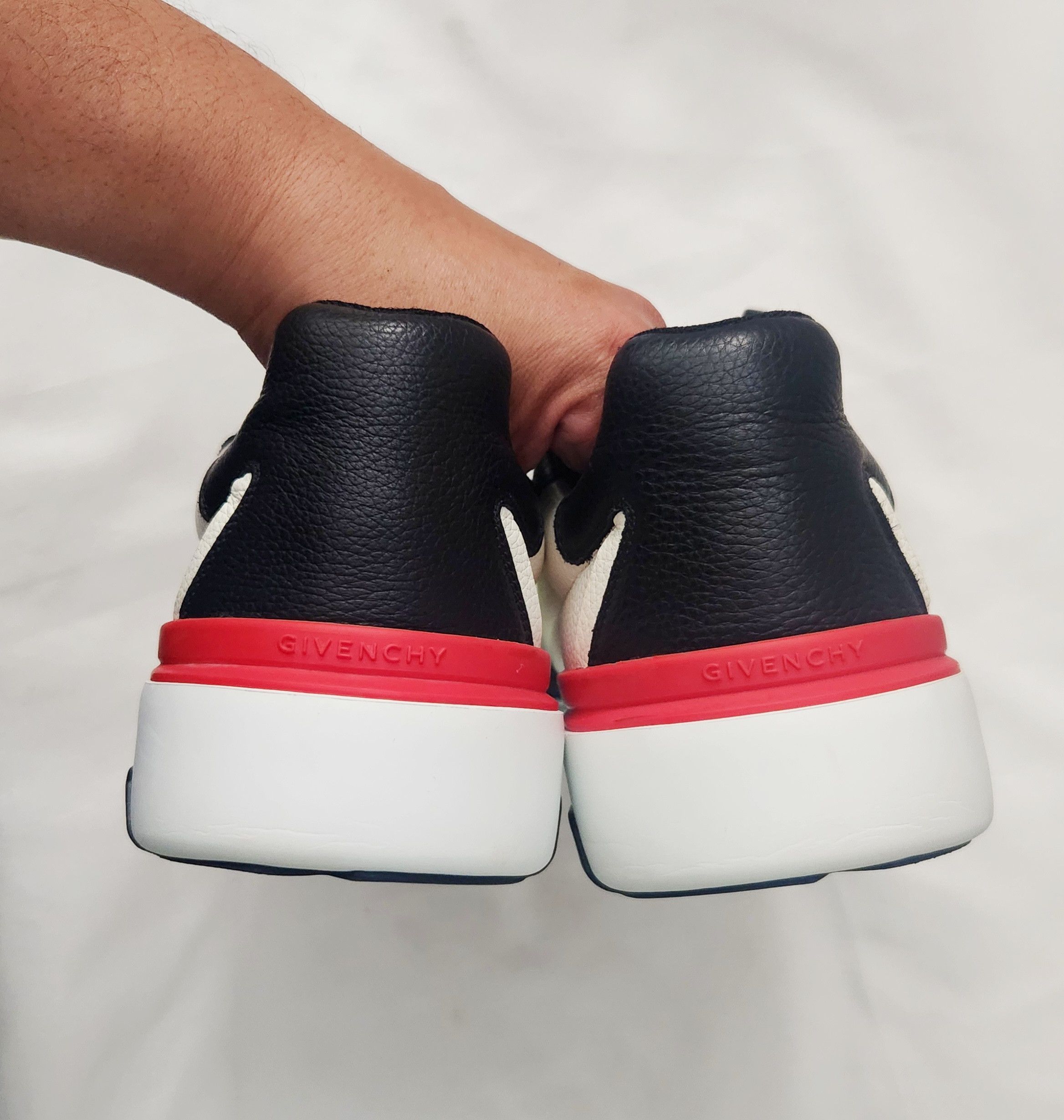 Designer × Givenchy Givenchy White Black multicolor Leather Runner Sneakers 46 Size US 13 / EU 46 - 13 Thumbnail