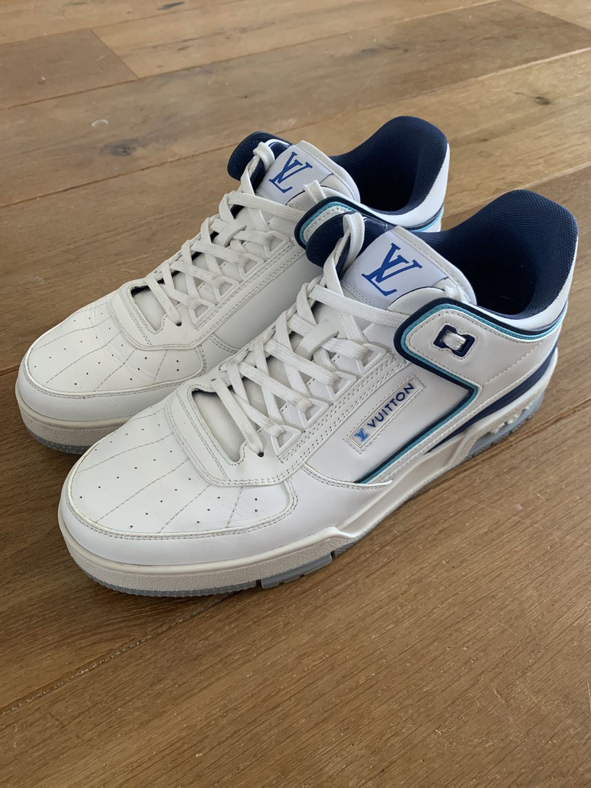 Louis Vuitton LV Trainer Sneaker Blue. Size 06.0