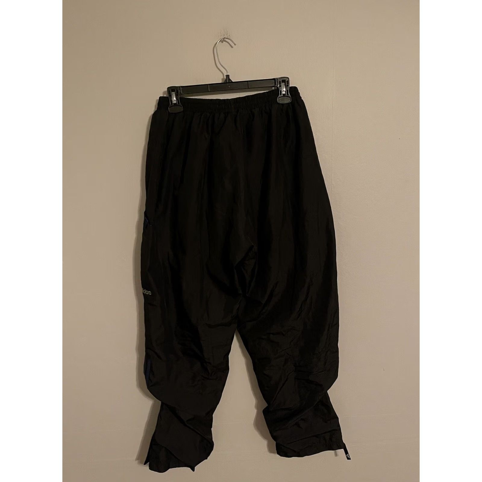 Adidas VINTAGE Adidas Track Pants - Black Athletic Gym Warm Up Mens Large - 100% Polyester, Elastic Waist, Lined, Regular, 30.5" Inseam Size US 31 - 3 Thumbnail