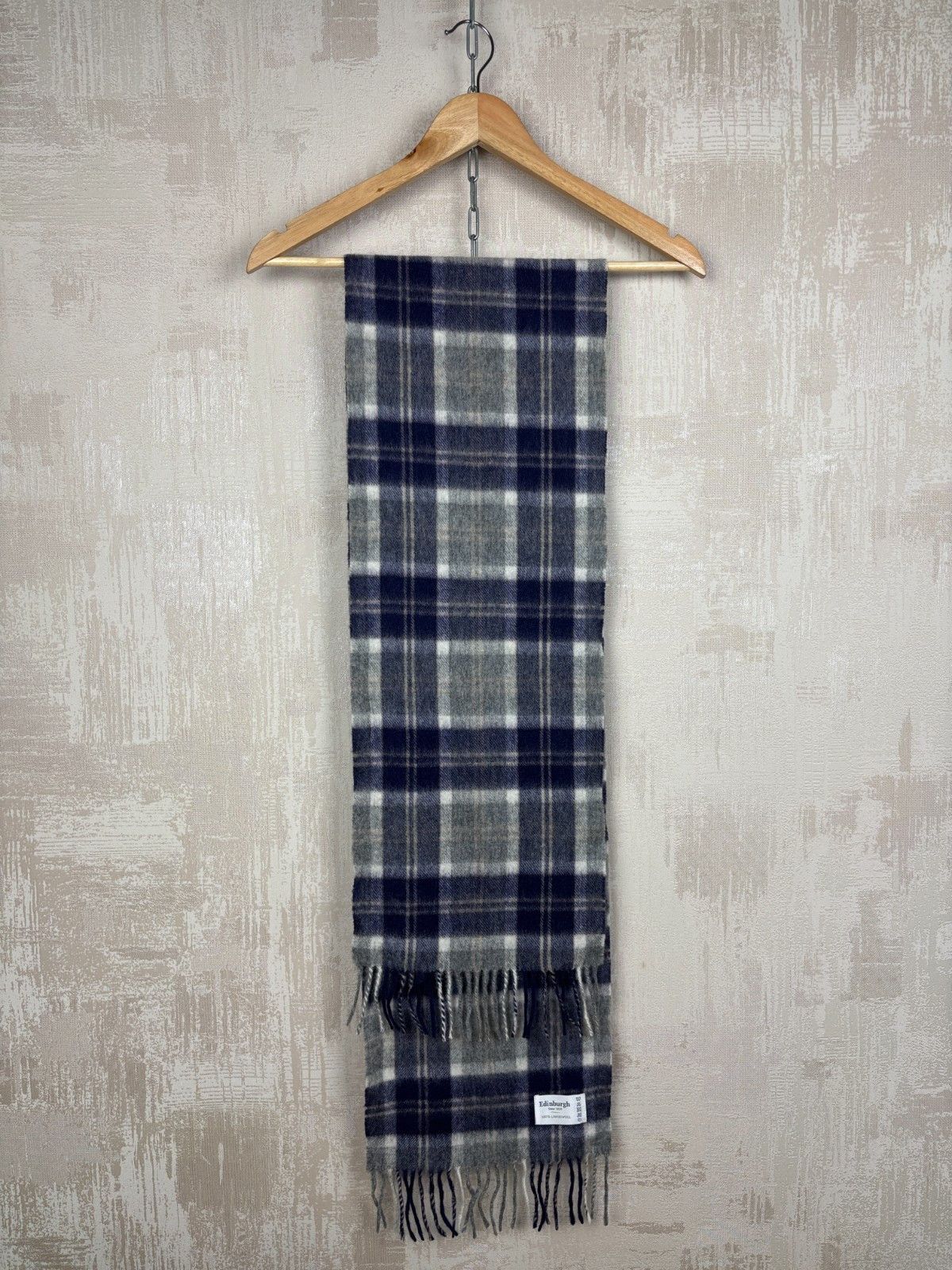 Other Edinburgh 100% Lambswool Plaid Scarf Size ONE SIZE - 5 Thumbnail