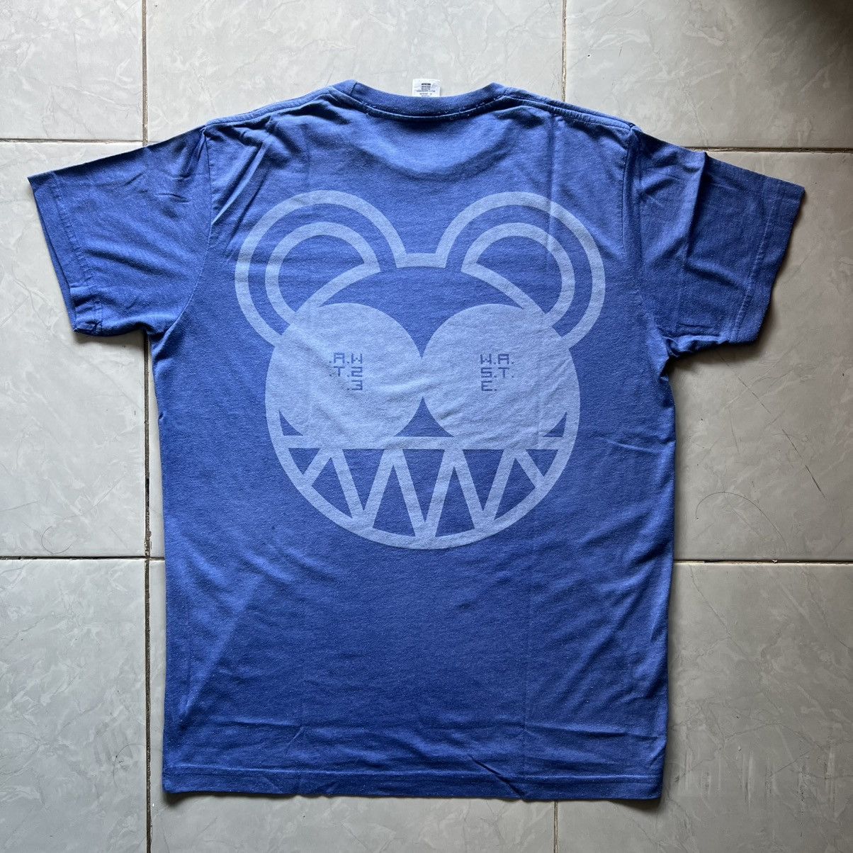Band Tees Radiohead WASTE King Of Limbs Tour Official Merchandise Size US M / EU 48-50 / 2 - 6 Thumbnail