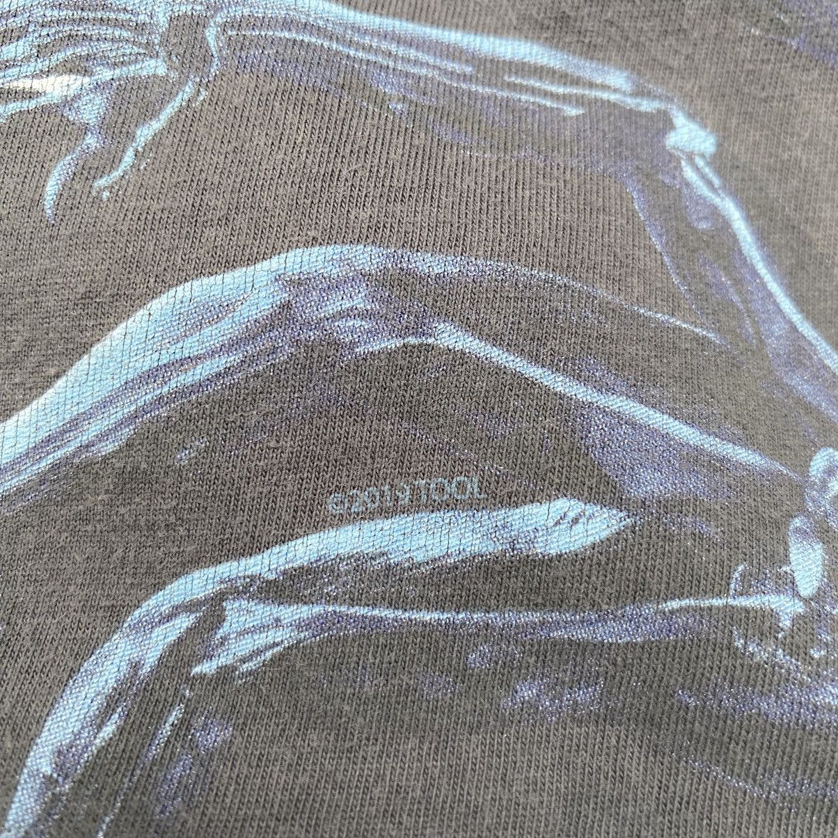 Band Tees Thrashed Faded Vintage Y2K Tool Metal Band ERD GRUNGE TEE Size US XL / EU 56 / 4 - 7 Thumbnail
