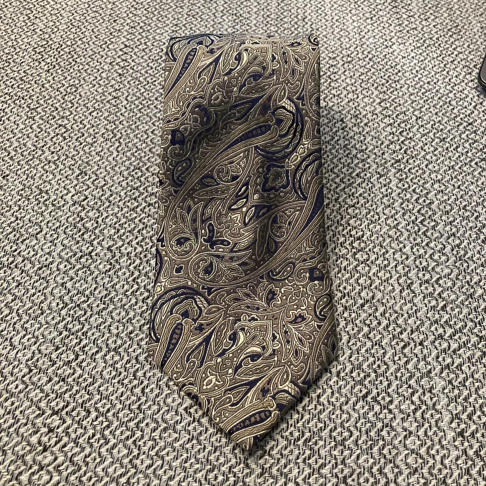 Piattelli Bruno Piattelli Silk Paisley Tie 61/3.75 Size ONE SIZE - 1 Thumbnail