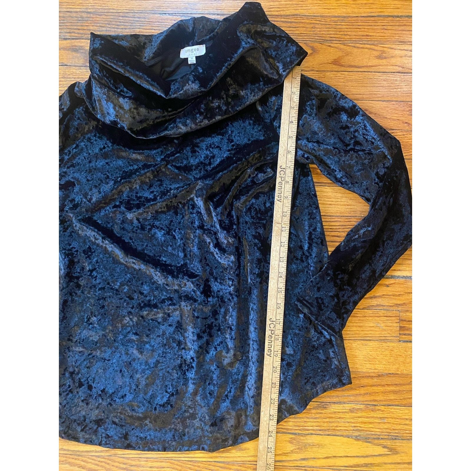 Other Umgee Velvet Black Top Women’s Shirt Medium Size M / US 6-8 / IT 42-44 - 8 Thumbnail