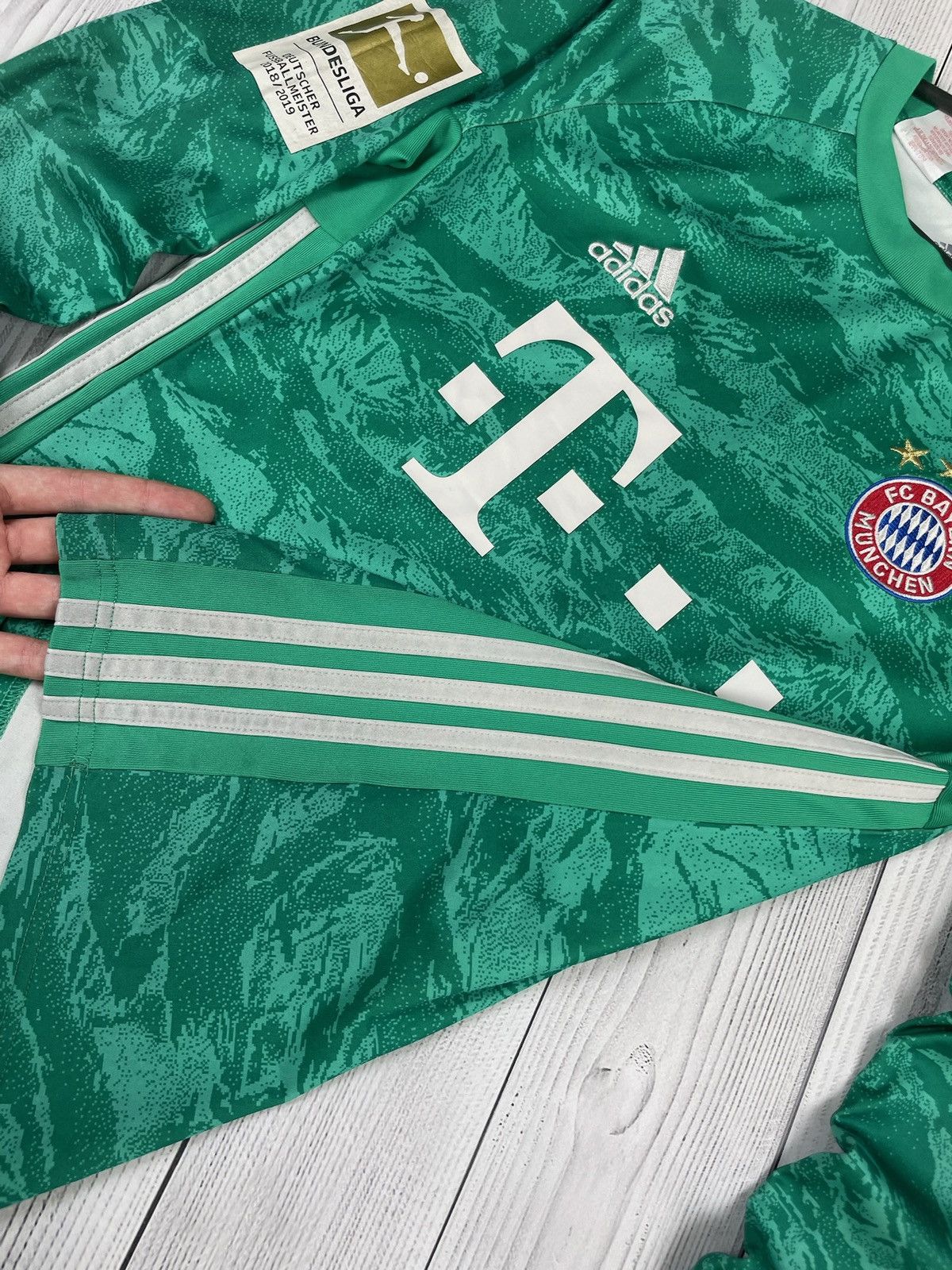 Adidas Vintage adidas Neuer 1 soccer jersey goalkeeper size Xs Size US XS / EU 42 / 0 - 5 Thumbnail