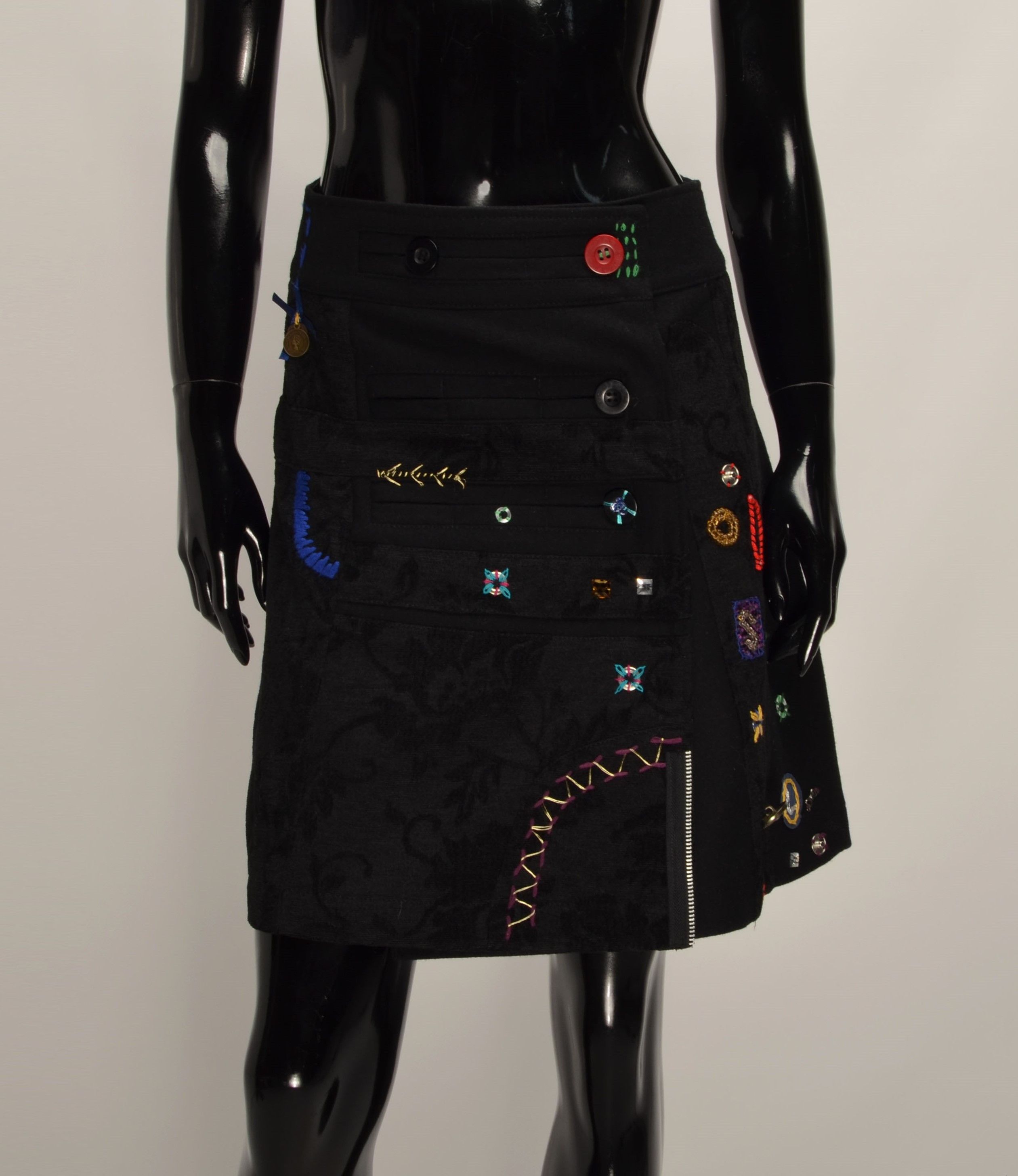 Desigual Desigual Y2K Wool Blend Beaded Wrap Black Skirt Size 28" / US 6 / IT 42 - 1 Thumbnail