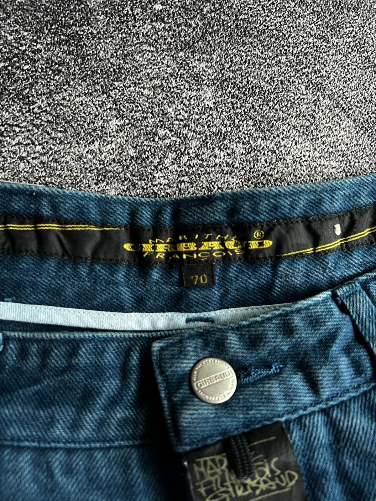 Marithe + Francois Girbaud Marithe Francois Girbaud Stone Washed Short Size 28" / US 6 / IT 42 - 6 Thumbnail