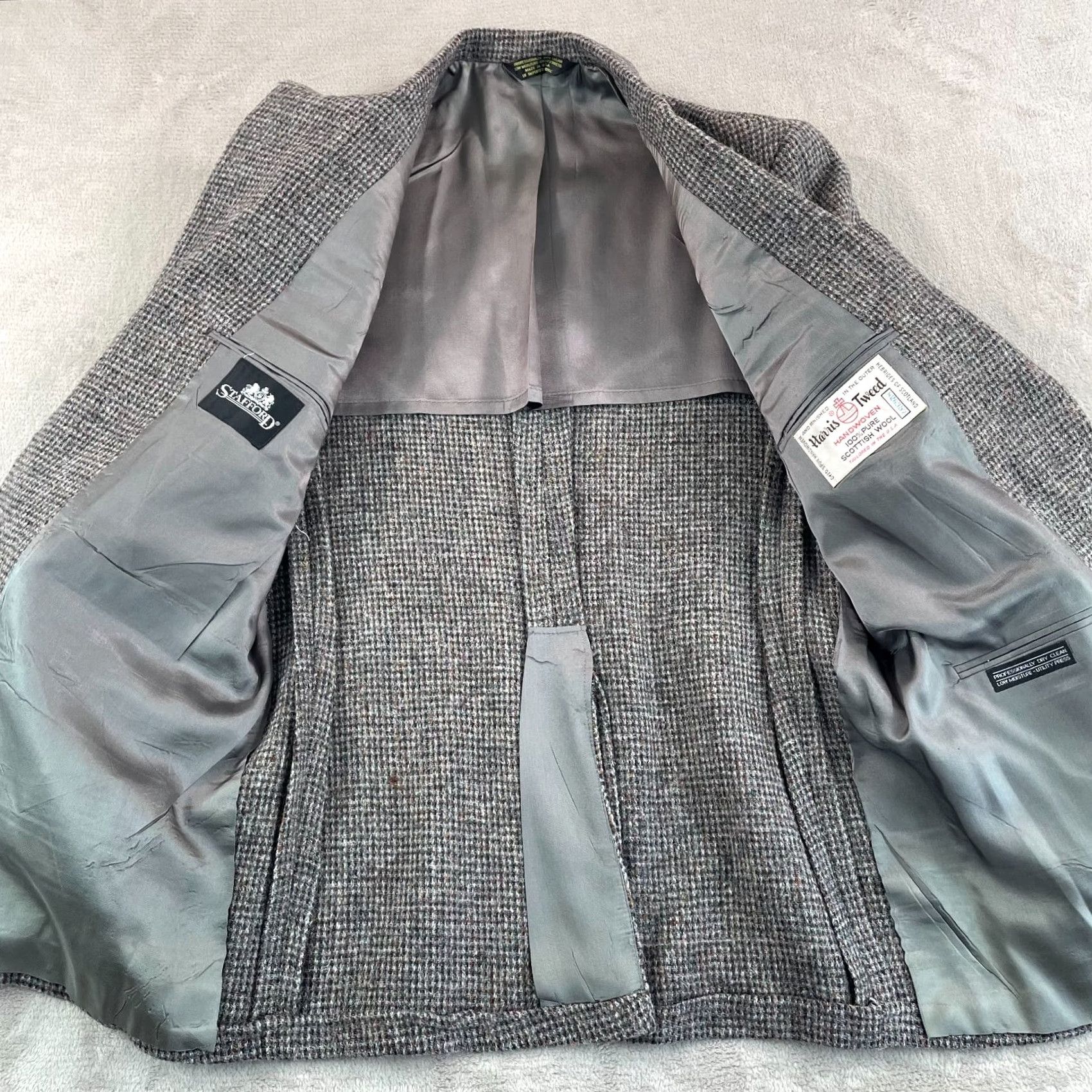 Harris Tweed VINTAGE Harris Tweed Blazer Jacket 44R Brown Leather Buttons USA Made Mens Size 44R - 5 Thumbnail