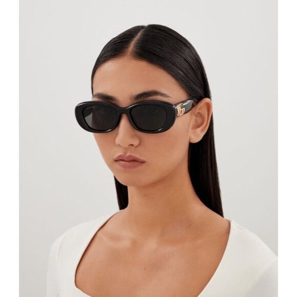 Gucci NEW GUCCI SUNGLASSES GG1829SK 001 BLACK WOMEN EYEWEAR GUCCI Size ONE SIZE - 2 Thumbnail