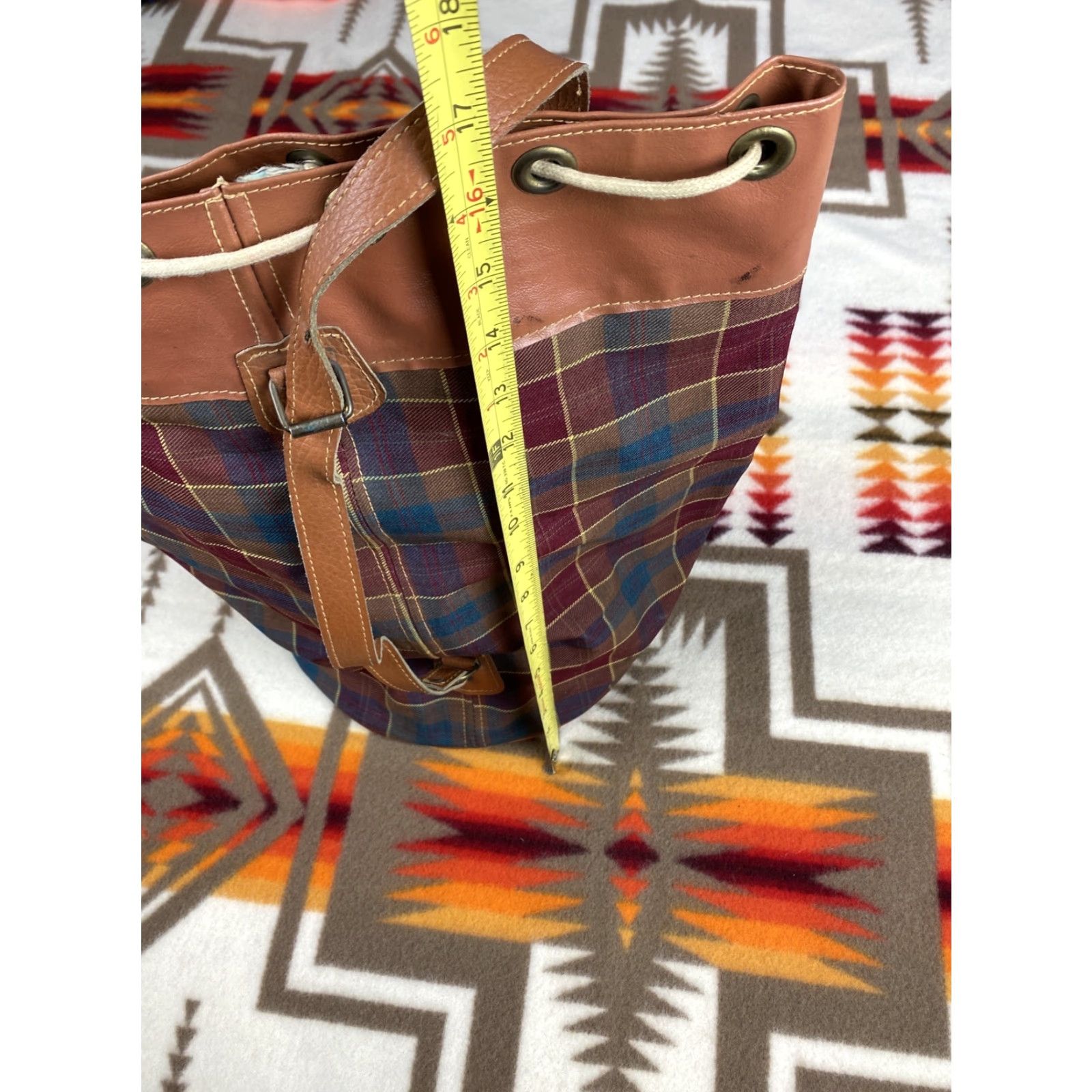 Vintage VINTAGE Drawstring Plaid Circle Shoulder Bag 70s Travel Size ONE SIZE - 4 Thumbnail