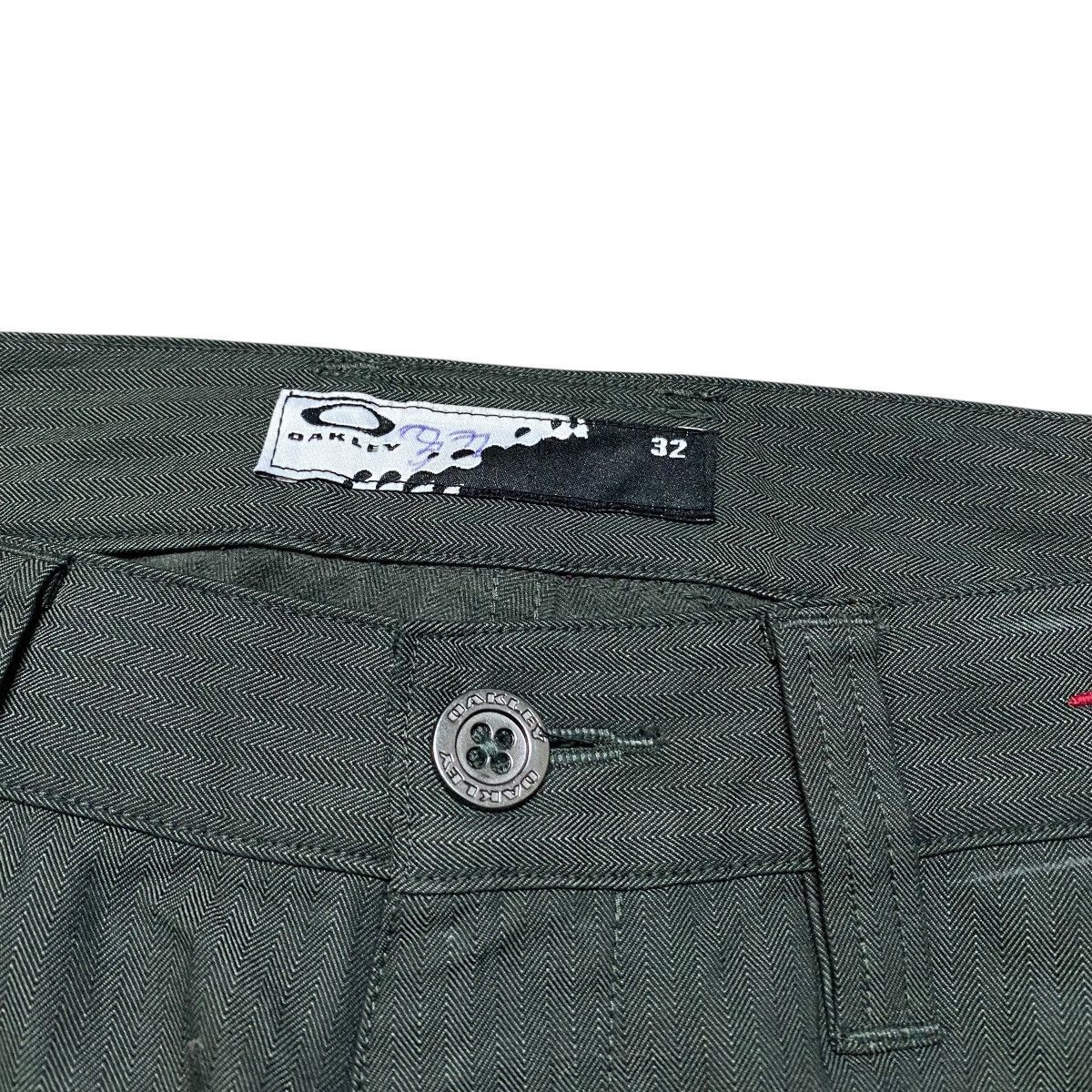 Oakley Vintage Oakley Cargo Pants Size US 31 - 10 Thumbnail