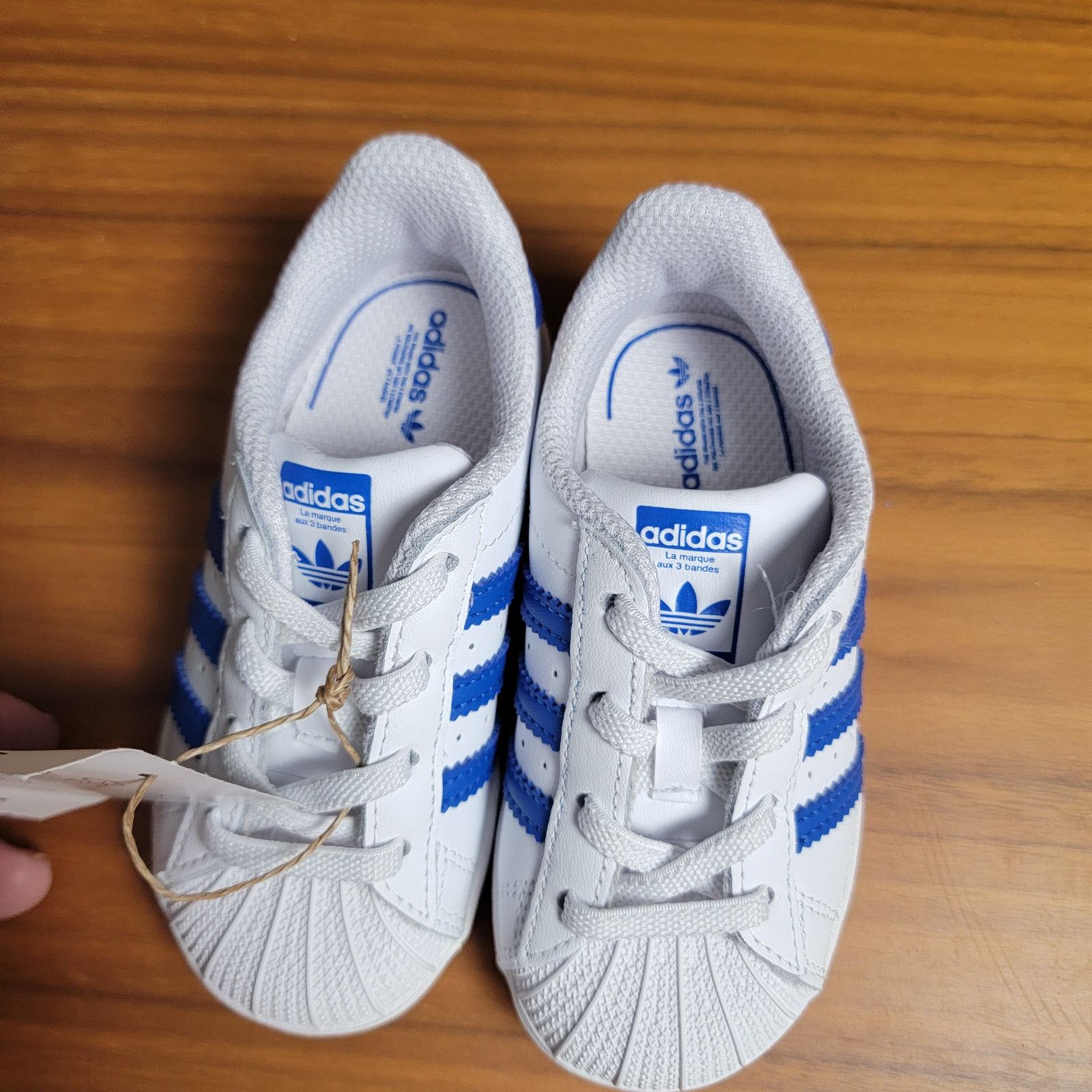 Adidas adidas Infant Superstar EL I Sneaker, White/Royal Sz 6.5K Size US 6.5 / EU 39-40 - 10 Thumbnail