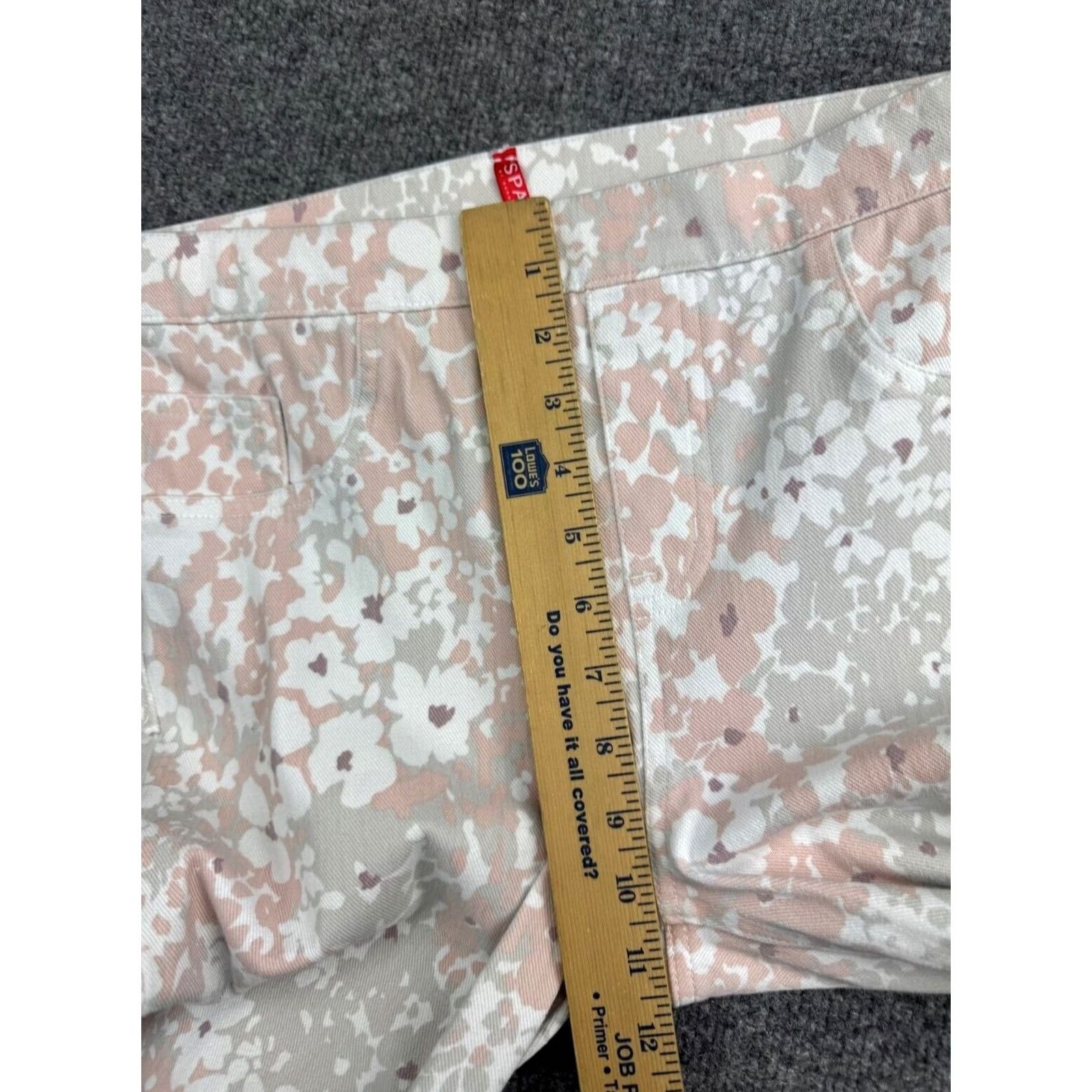 Spanx Spanx Pull On Jeans Women's L Gray Pink Floral Print Hi Rise Cropped Size 36" / US 14 / IT 50 - 5 Thumbnail