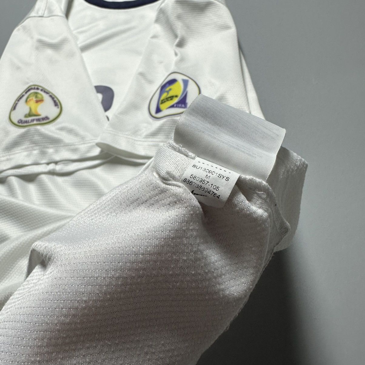 Nike ENGLAND NIKE 2013 WORLD CUP QUALIFIERS JERSEY #8 LAMPARD Size US M / EU 48-50 / 2 - 14 Thumbnail