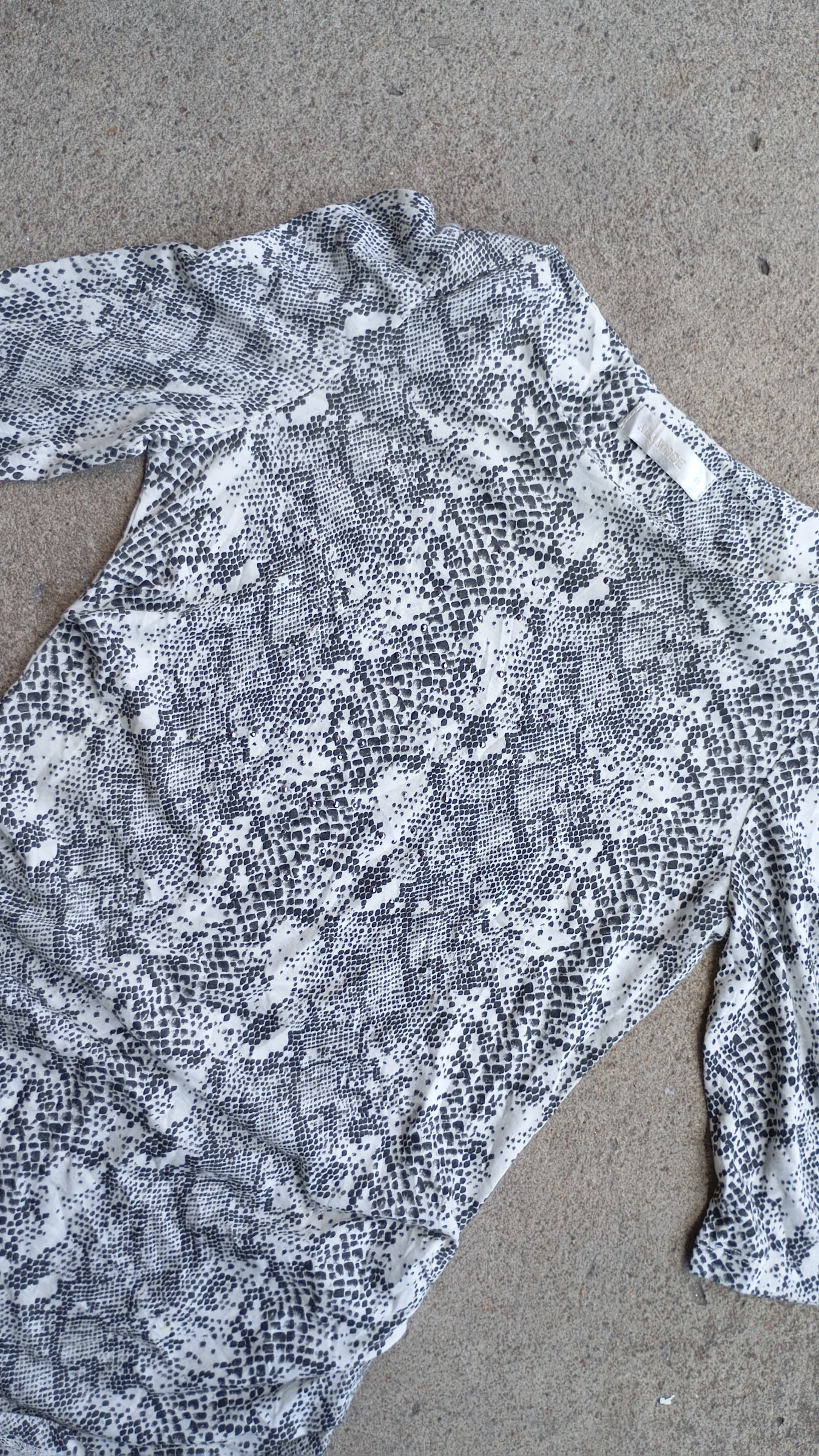 Japanese Brand women top with snakeskin motif Size S / US 4 / IT 40 - 2 Thumbnail