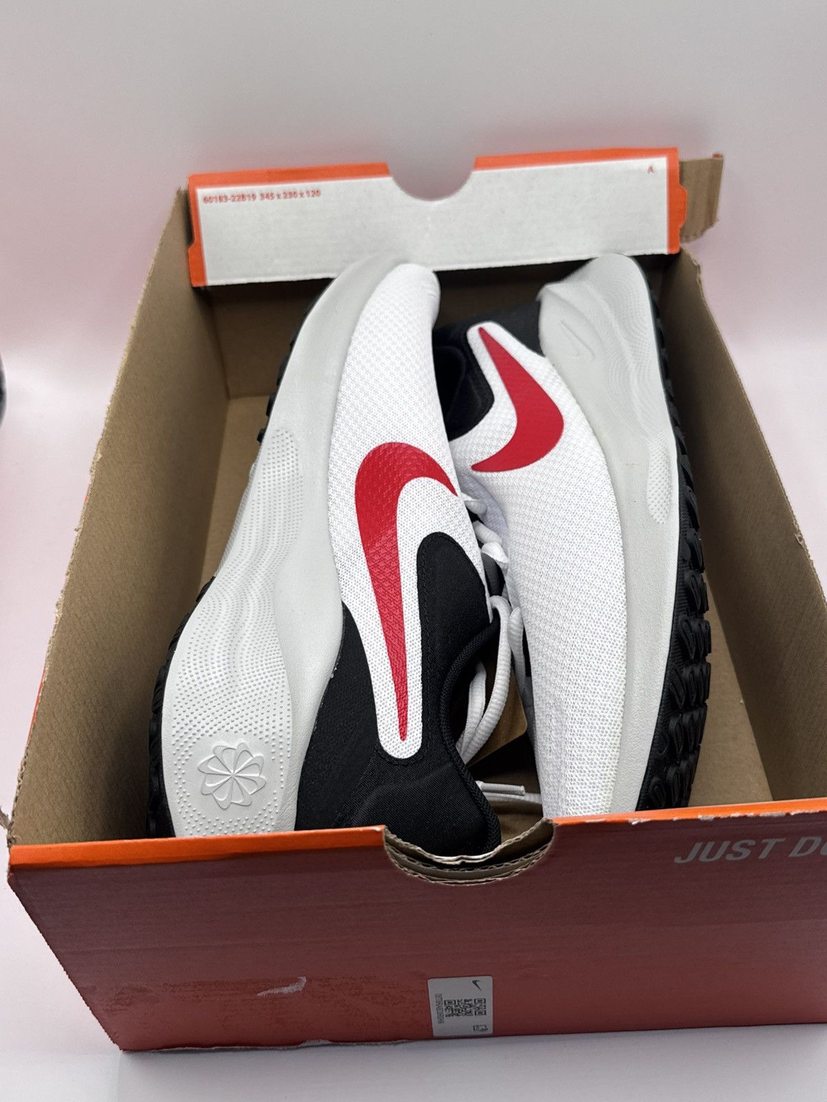 Nike Nike Revolution 7 White Fire Red Black FB2207-102 Mens 12 Size US 12 / EU 45 - 6 Thumbnail