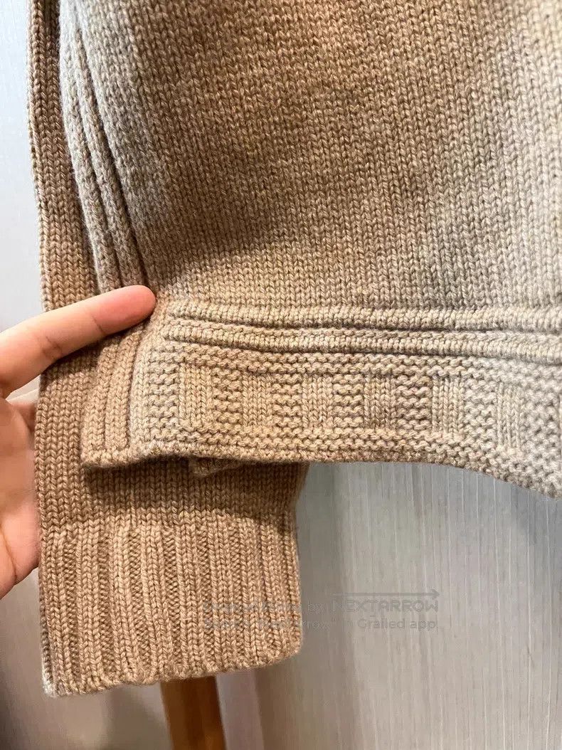 Loro Piana Loro Piana Limited Edition Saddle Shoulder Cashmere Sweate Size L / US 10 / IT 46 - 4 Thumbnail