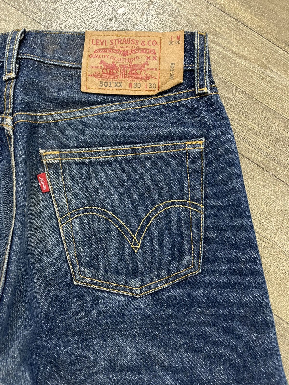 Levi's Vintage Clothing 🇲🇽2000s Vintage Levis 501XX 30x30 Straight Leg Blue Jeans Size US 30 / EU 46 - 17 Thumbnail