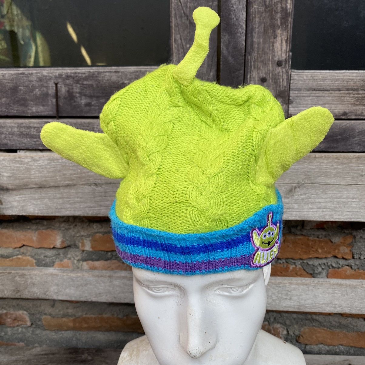 Disney × Japanese Brand LITTLE GREEN MAN TOY STORY UNIQUE BEANIE HATS Size ONE SIZE - 1 Thumbnail