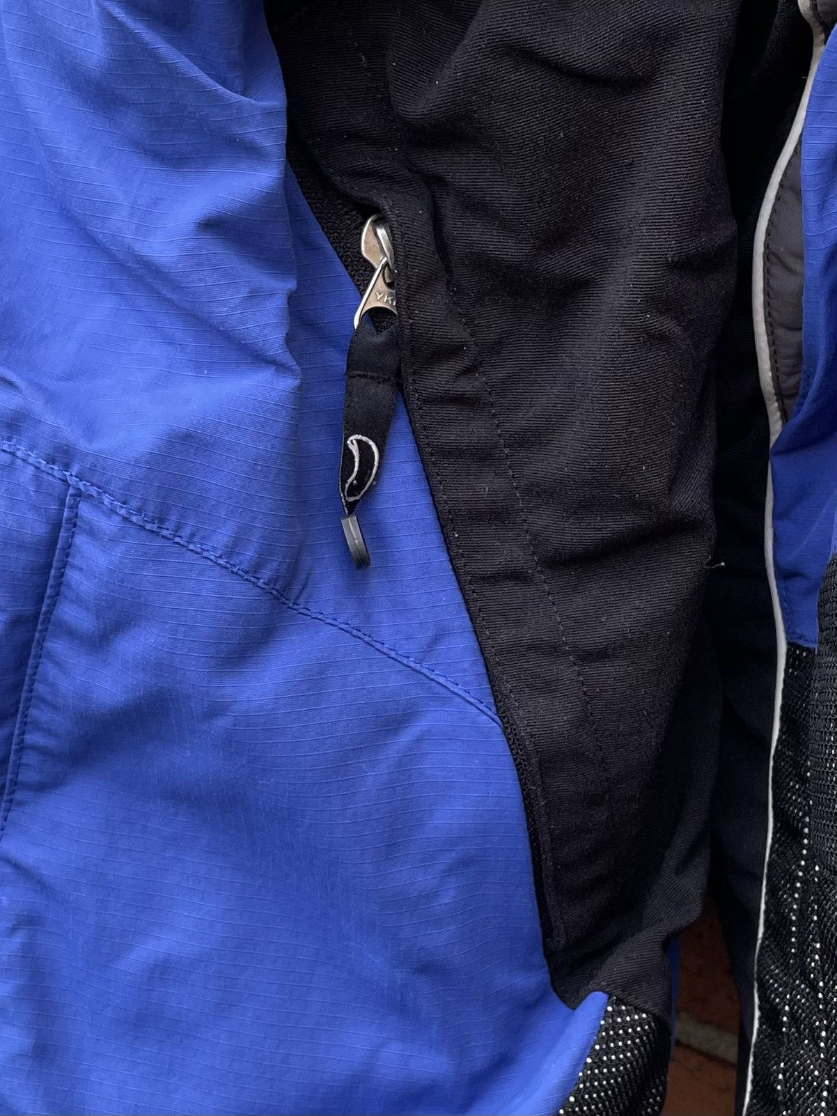 The North Face VTG The North Face HyVent DL Ski Full Zip Nylon Jacket Size US L / EU 52-54 / 3 - 9 Thumbnail