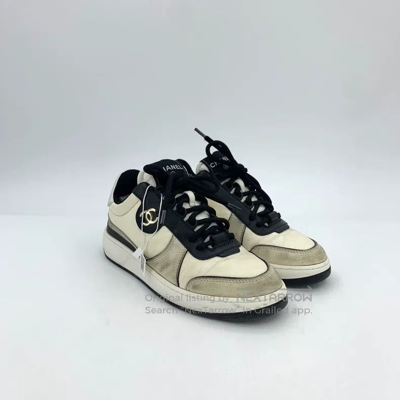 Chanel Chanel Colour-blocked logo logo lace-thed casual flat snea Size US 4.5 / IT 34.5 - 2 Thumbnail