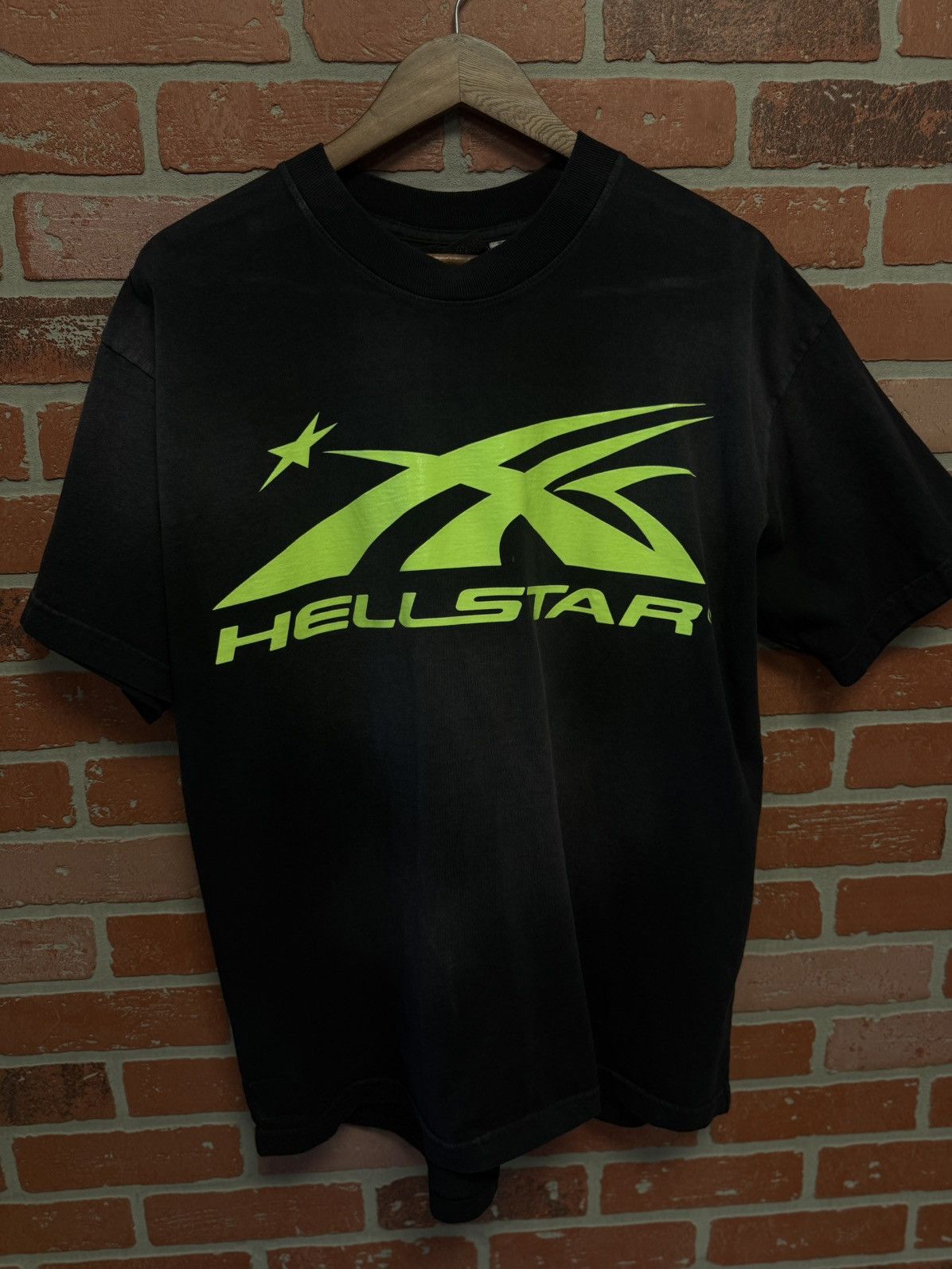 HELLSTAR Hellstar Black Neon Logo Tee Shirt 100% Authentic Size S Size US S / EU 44-46 / 1 - 1 Thumbnail