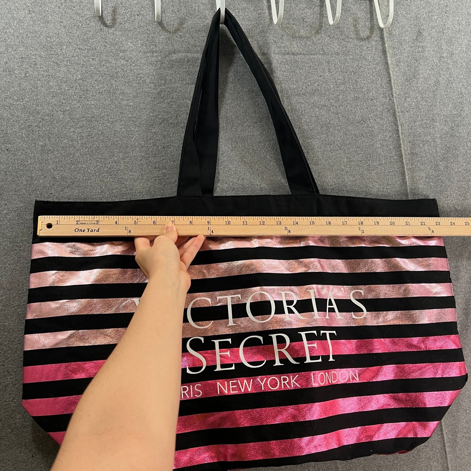 Victoria's Secret Victoria's Secret Women Tote Pink Handbags Size ONE SIZE - 4 Thumbnail