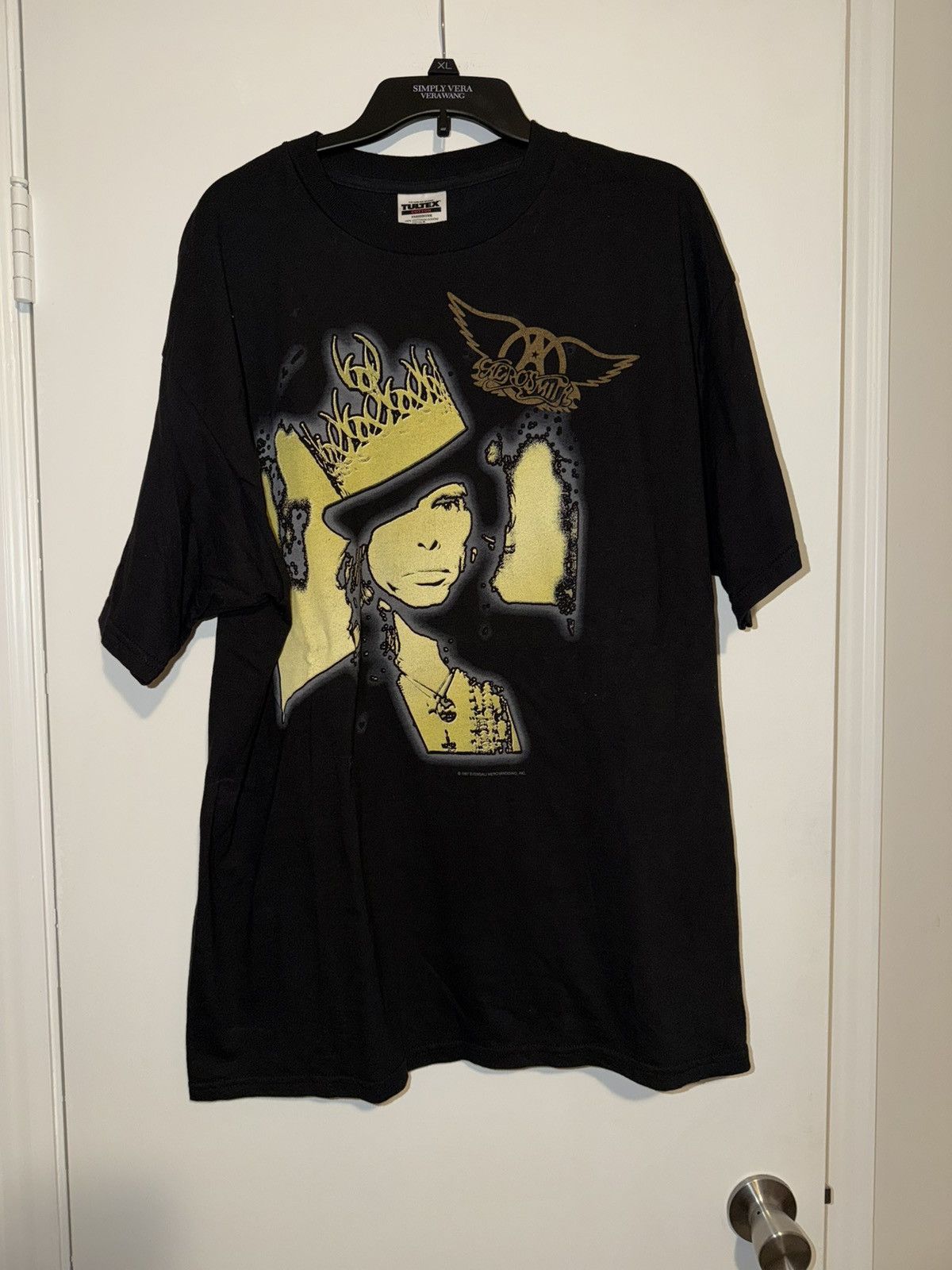Vintage 1997 Aerosmith Nine Lives Tour T-Shirt Size XL