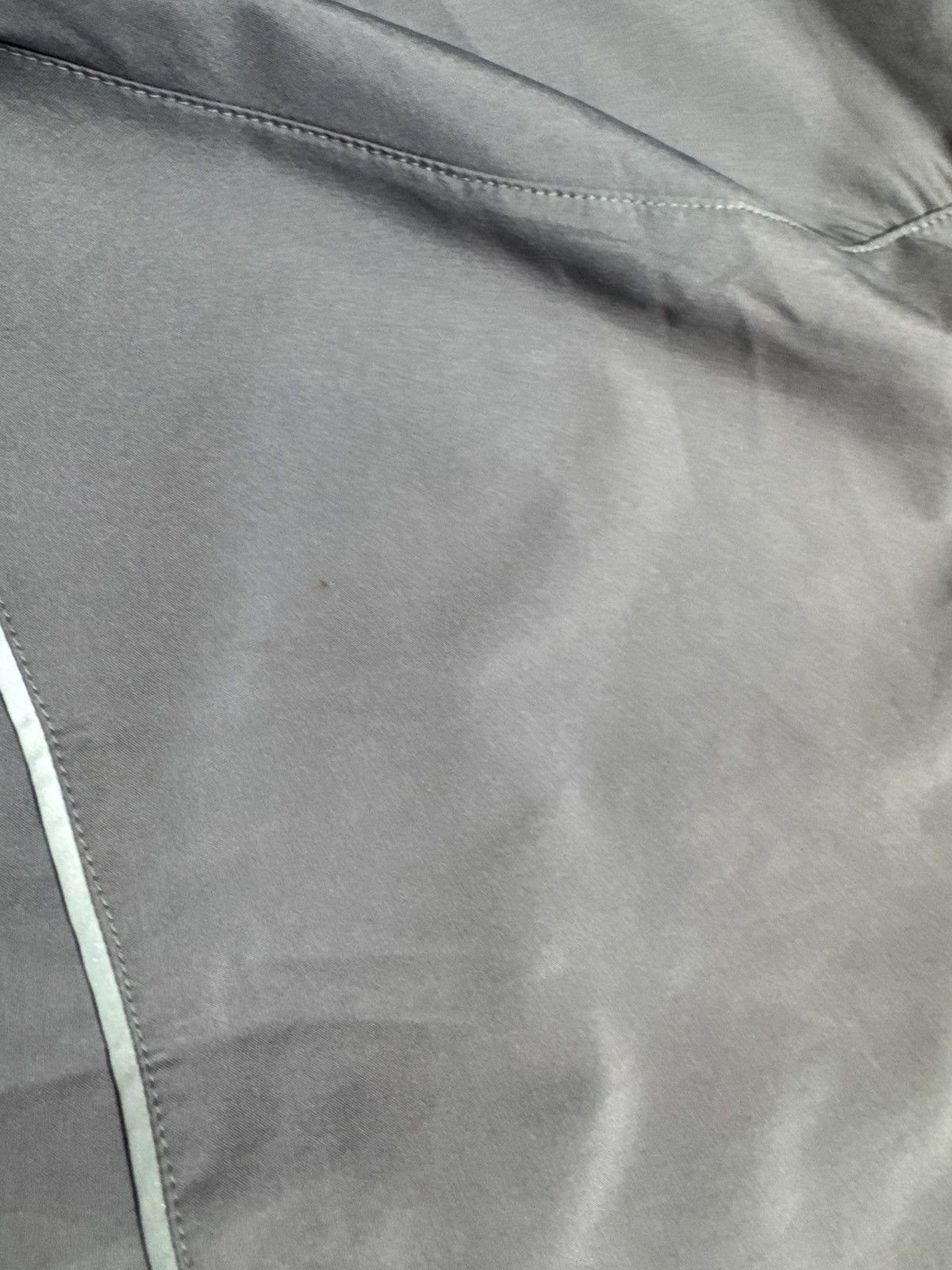 Nike Nike Nylon Vintage Track Suit Jacket & Pants Drill Swoosh Size US XL / EU 56 / 4 - 17 Thumbnail