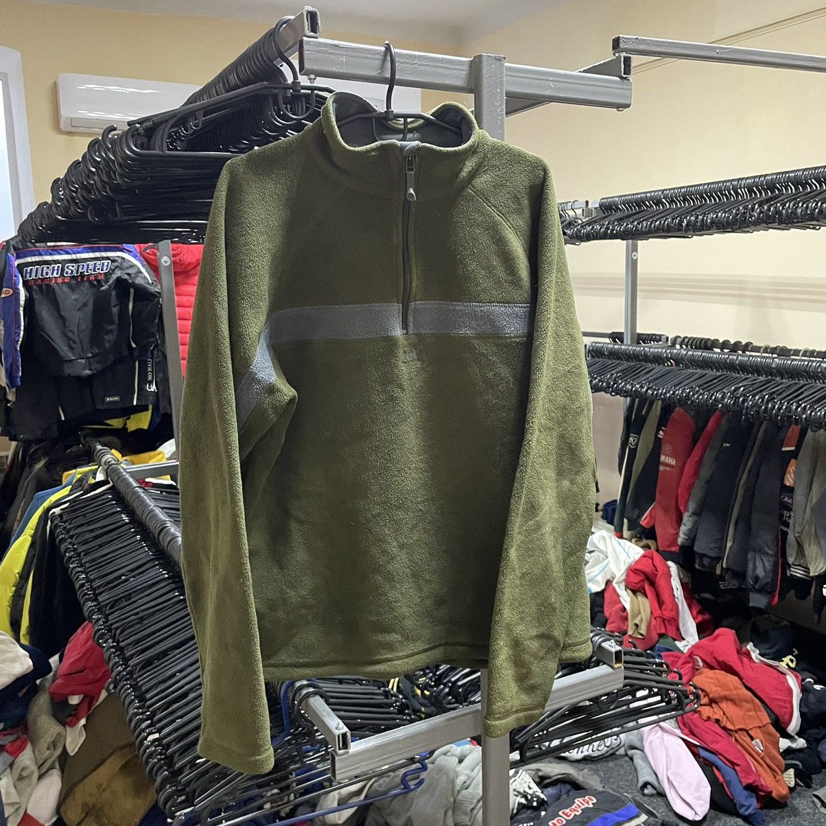 Helly Hansen × Vintage Helly Hansen khaki Vintage fleece sherpa teddy jacket Size US L / EU 52-54 / 3 - 1 Thumbnail