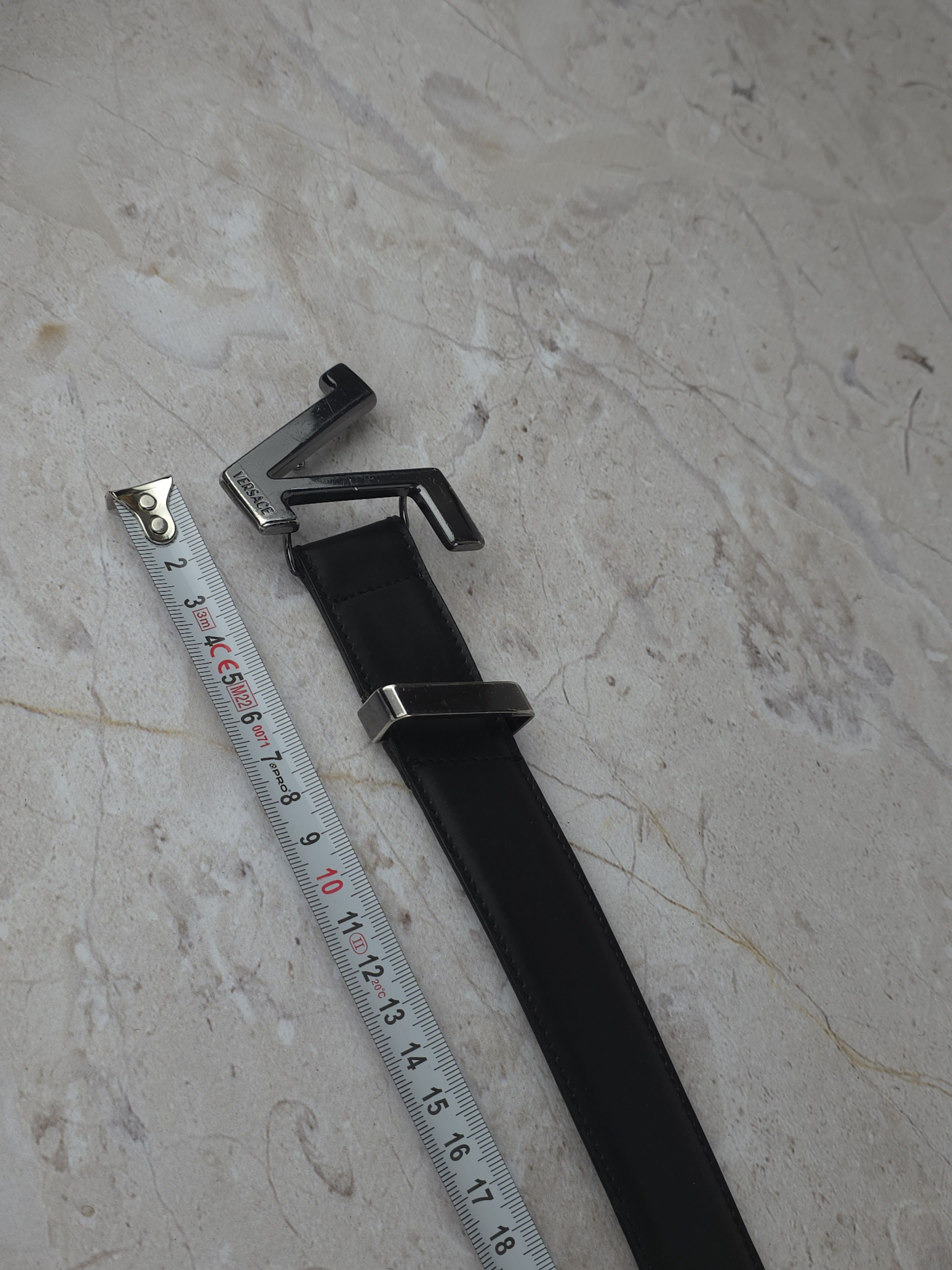 Versace Vintage Gianni Versace "V" Logo Belt Archival 90s VS2 Line Size 36 - 14 Thumbnail