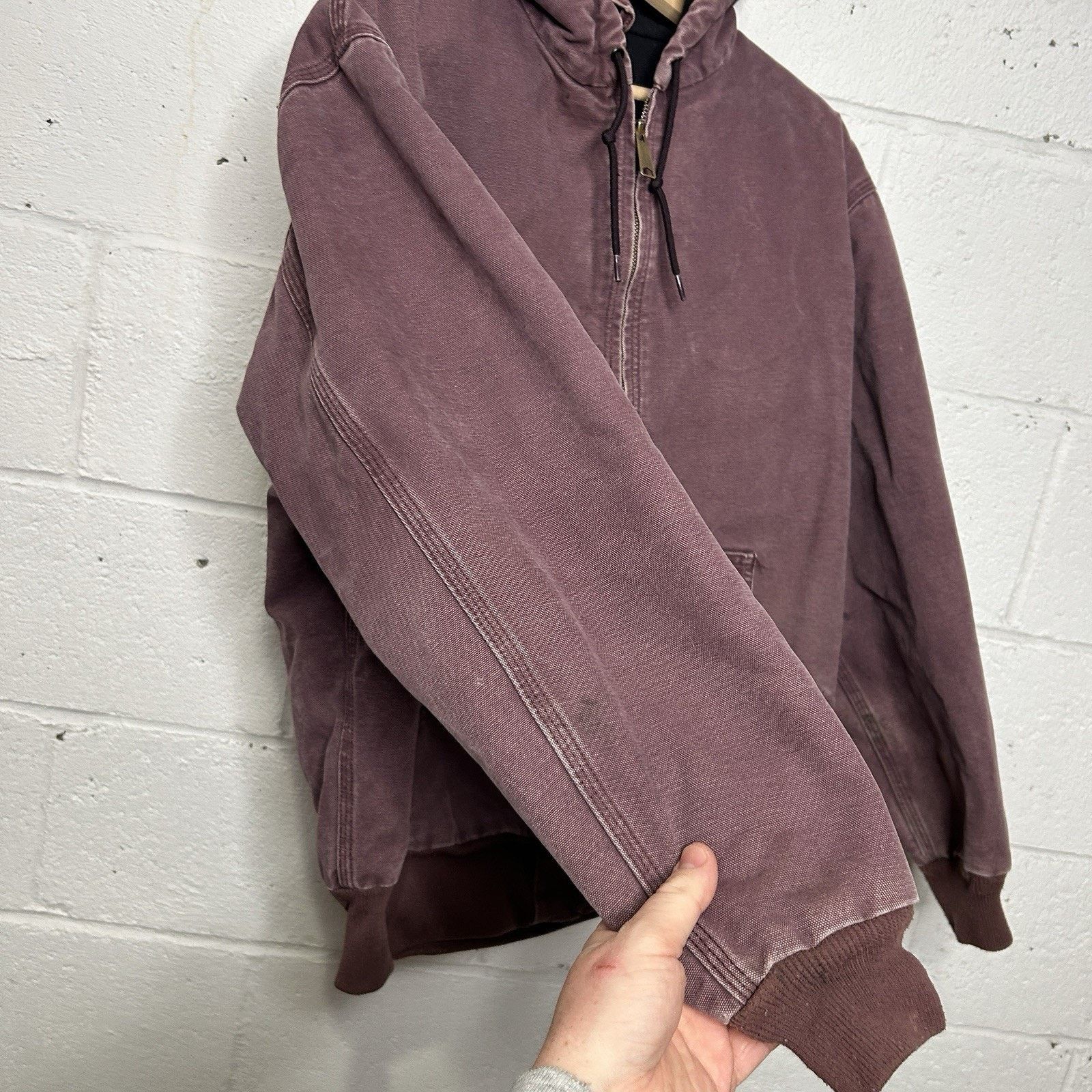 Carhartt Vintage Carhartt Quilted Active Jacket “Deep Plum” WJ130 DPM Size L / US 10 / IT 46 - 6 Thumbnail