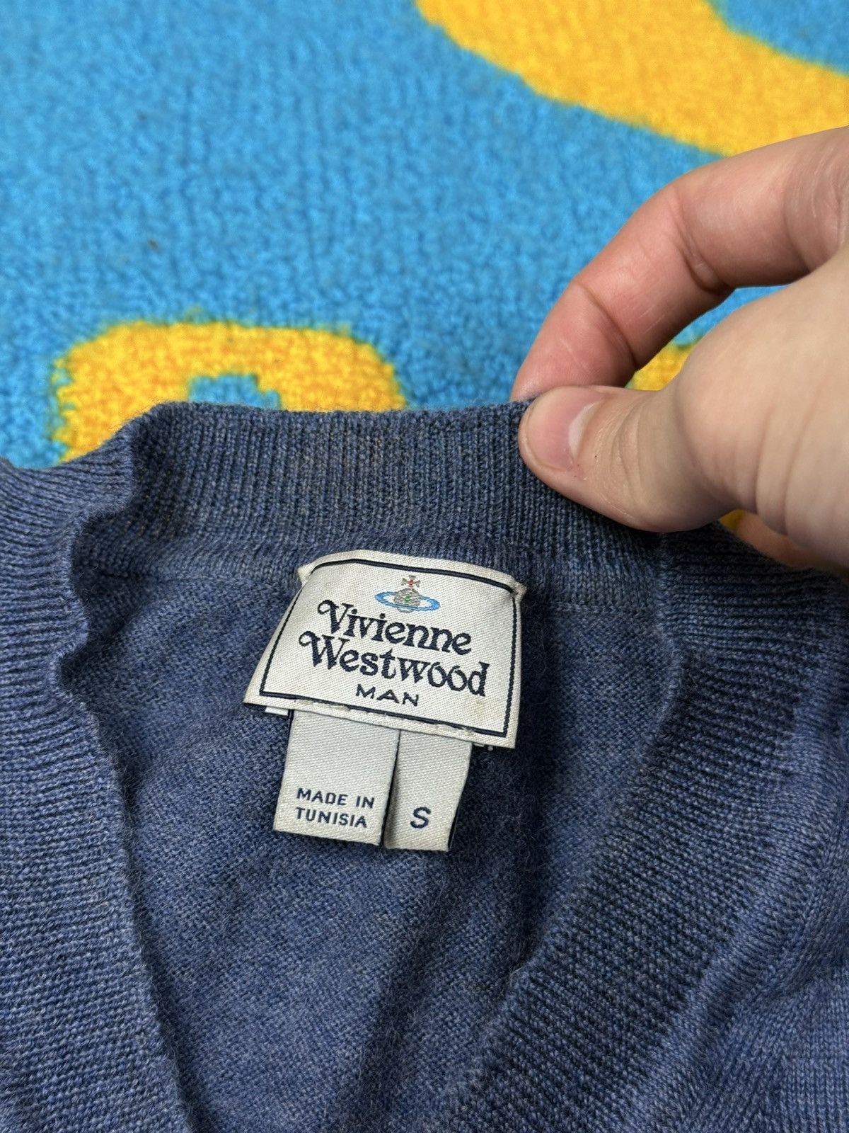 Vivienne Westwood Vivienne Westwood Blue Wool V Neck Sweater Size US S / EU 44-46 / 1 - 12 Thumbnail