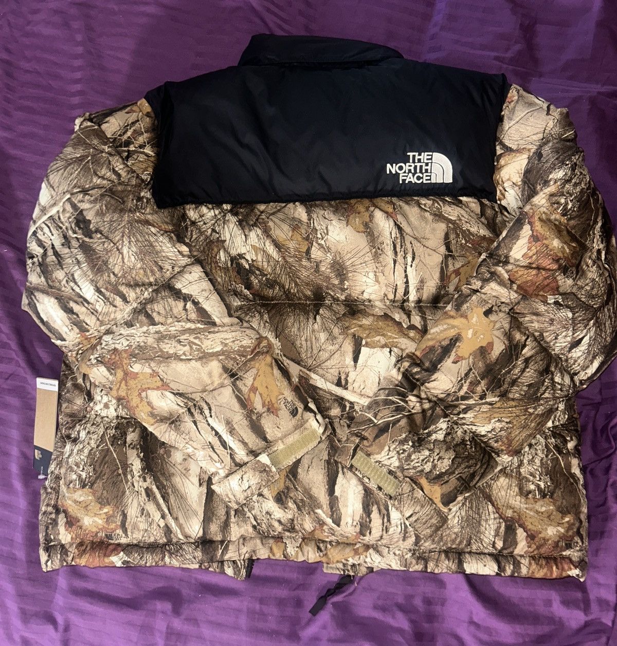 1996 women’s north face kelp forest realtree nuptse jacket
