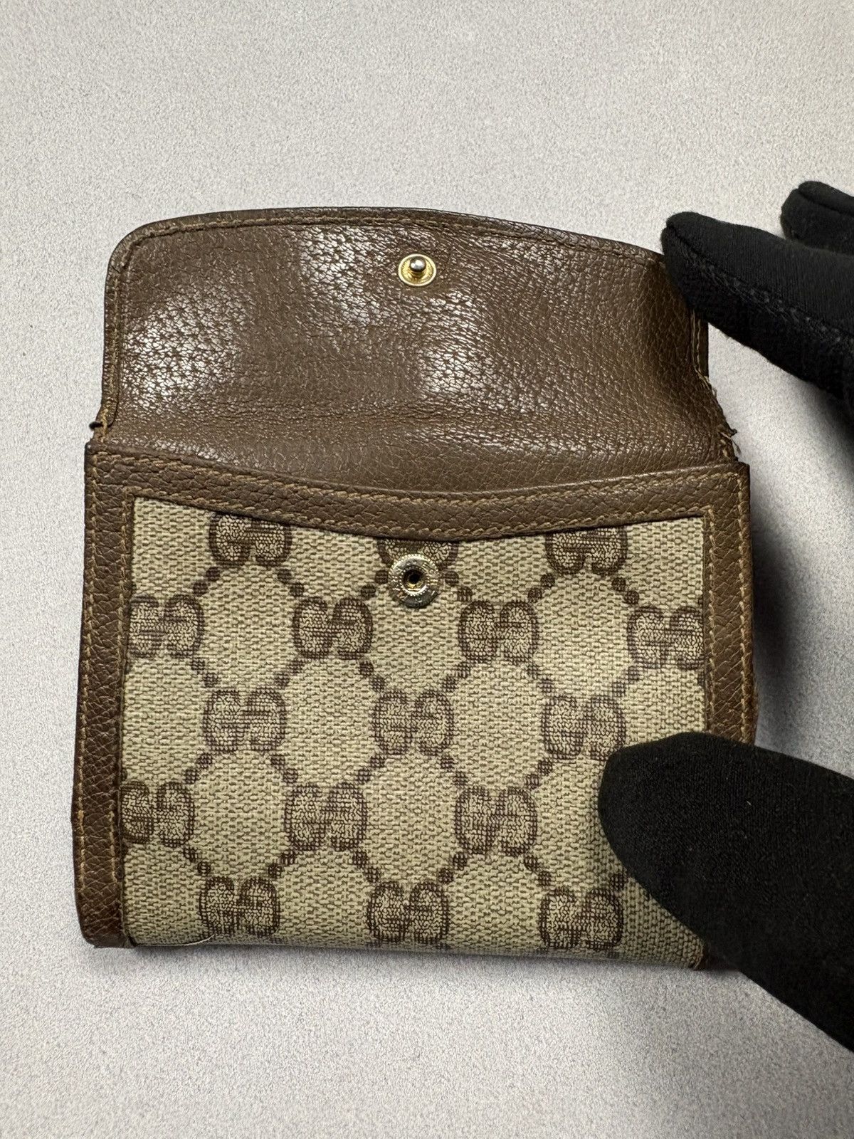 Gucci Vintage 90s Gucci GG Monogram Canvas Wallet Metal Logo Size ONE SIZE - 14 Thumbnail